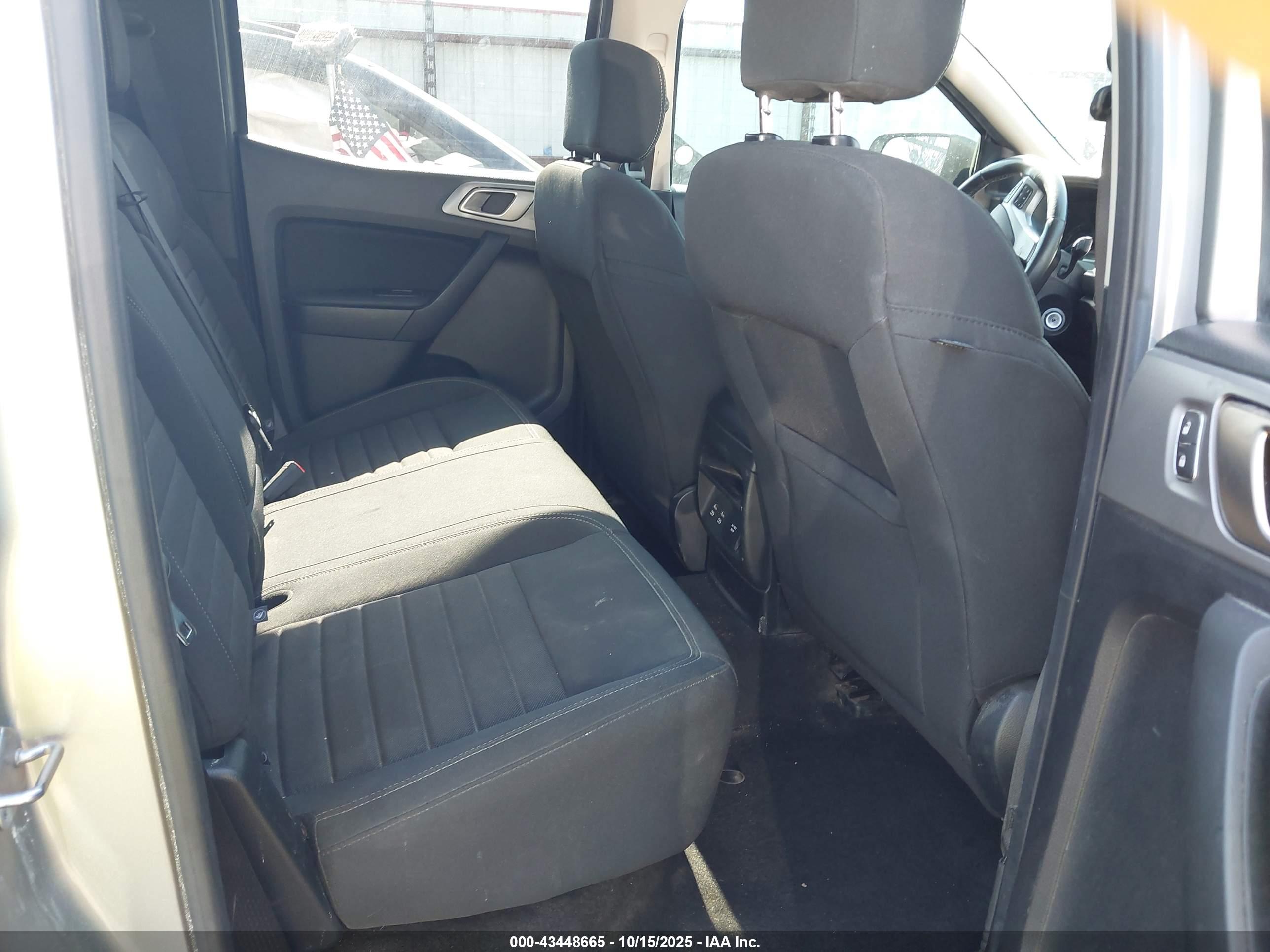 FORD RANGER image 8