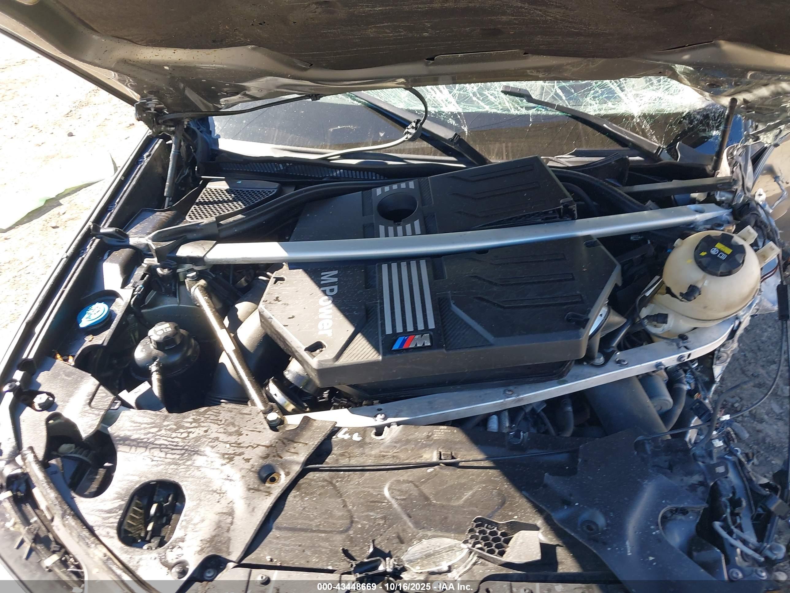 BMW X4 image 10