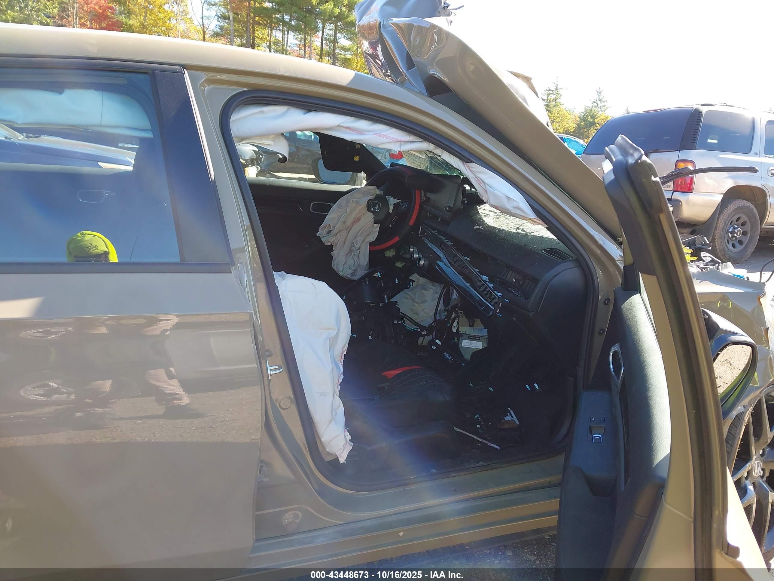 HONDA CIVIC image 5