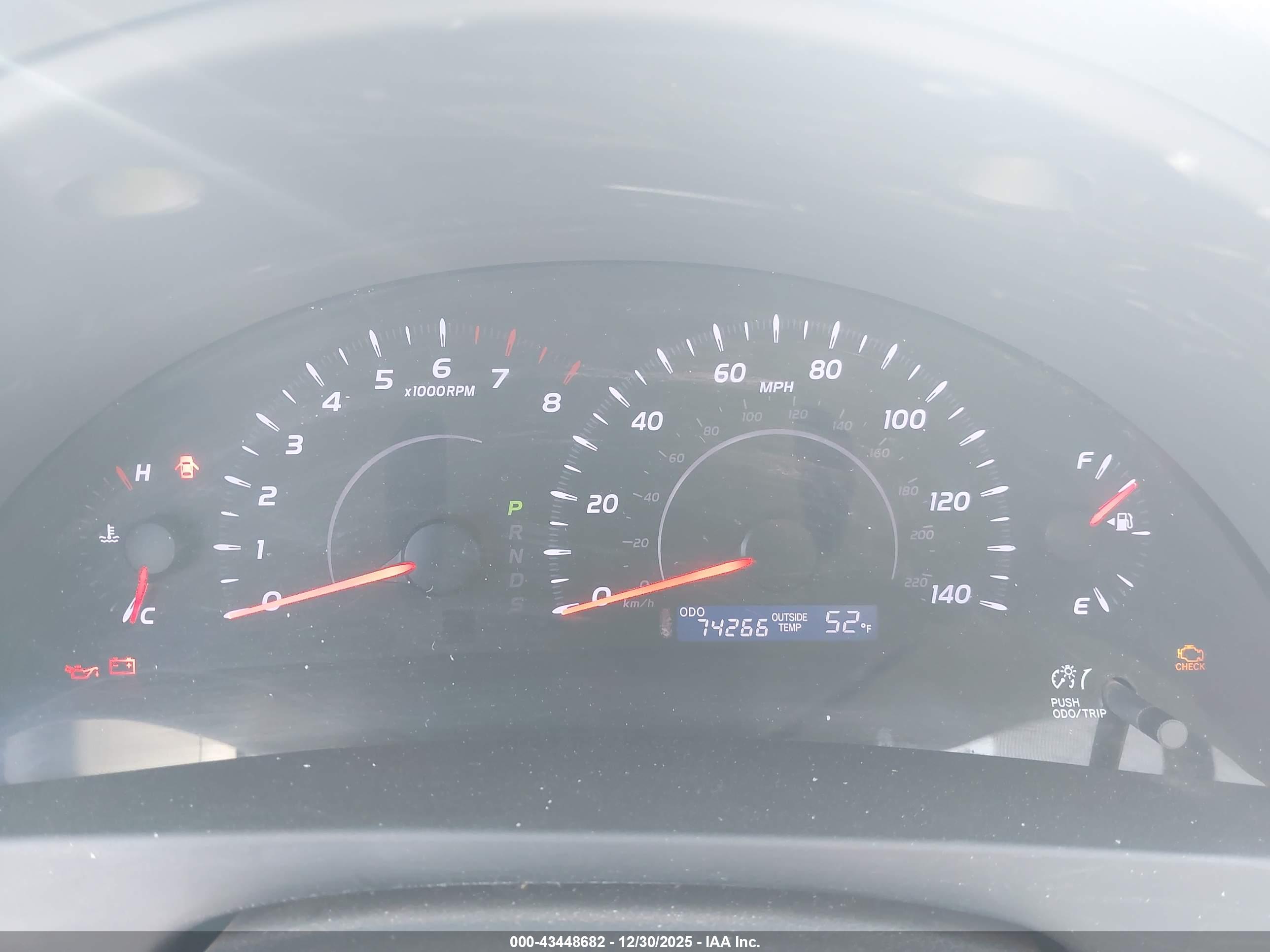 TOYOTA CAMRY image 7