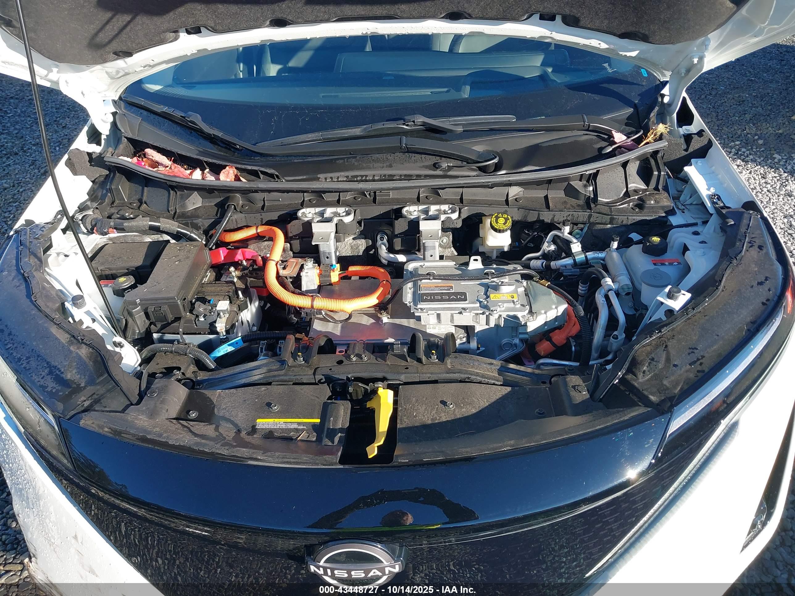 NISSAN ARIYA image 10