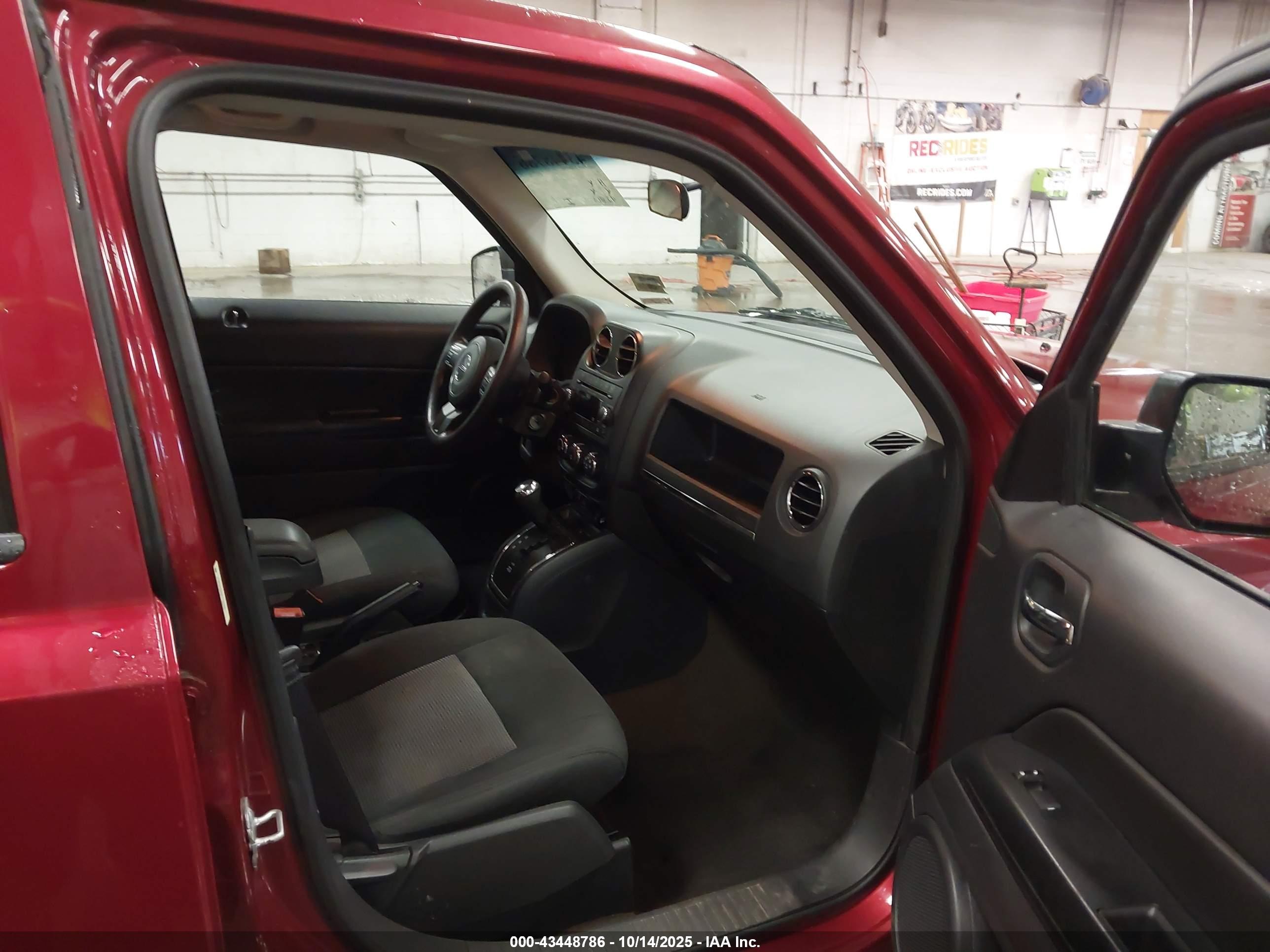 JEEP PATRIOT image 5