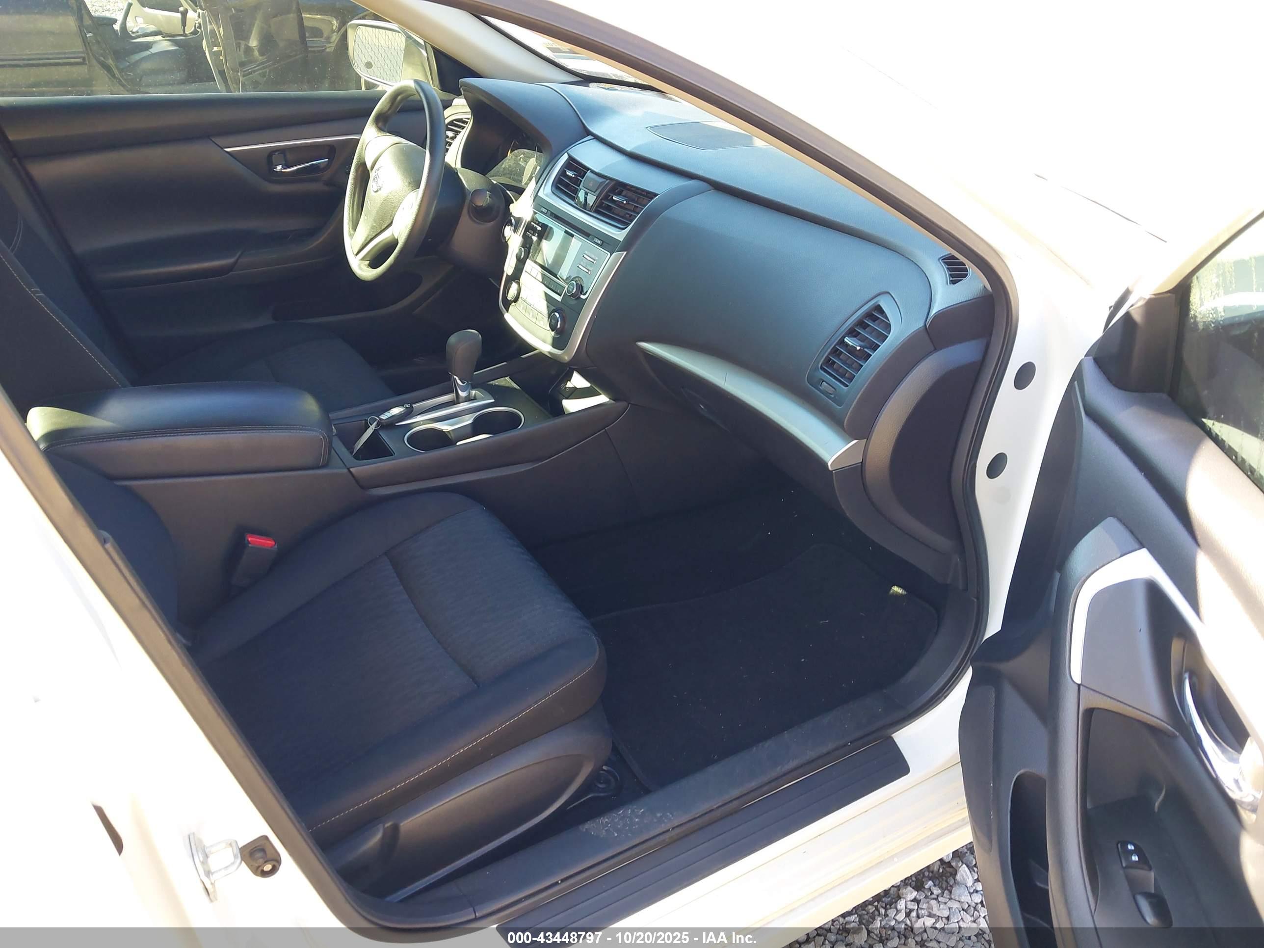 NISSAN ALTIMA image 5