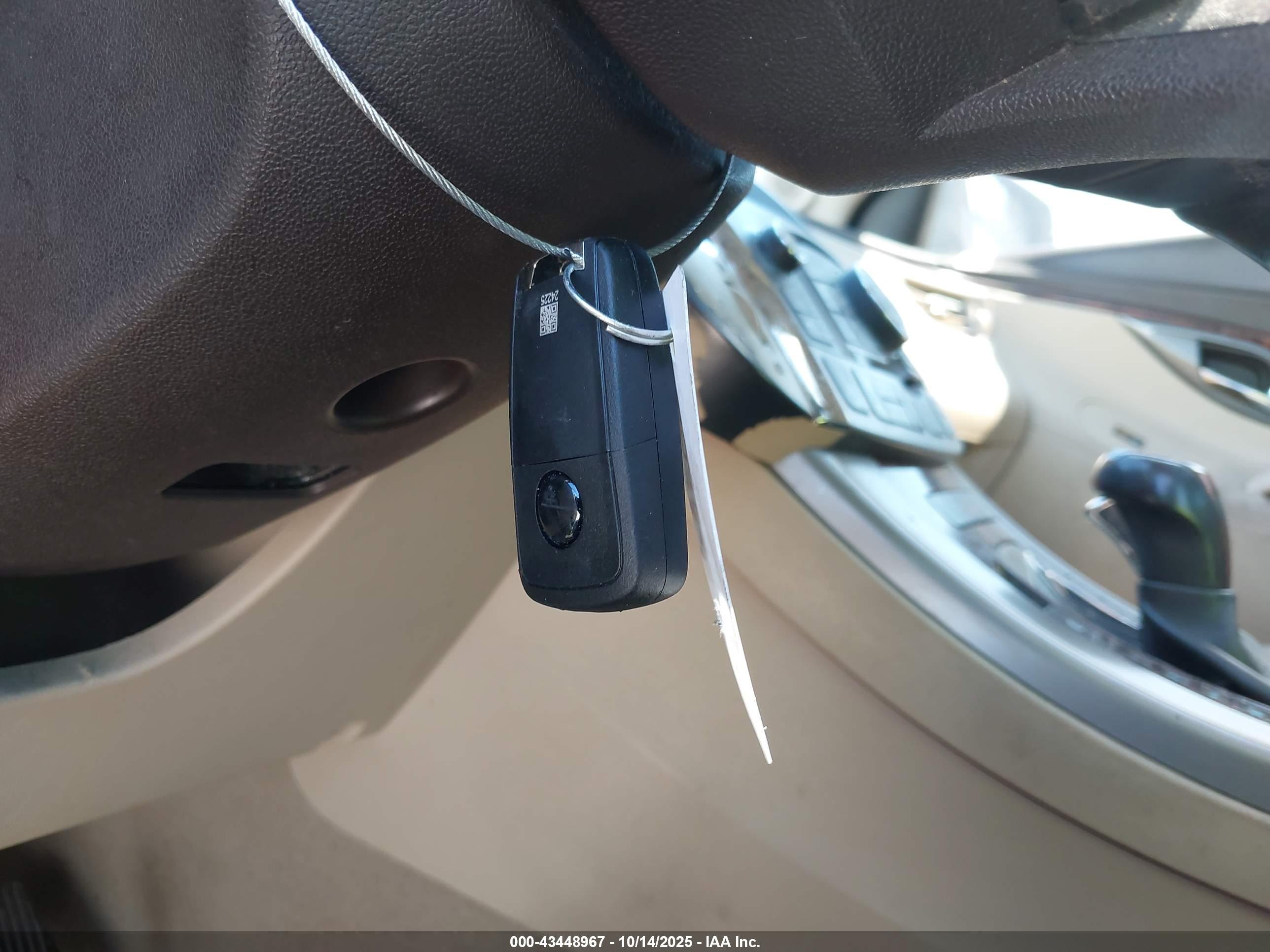 BUICK LACROSSE image 11