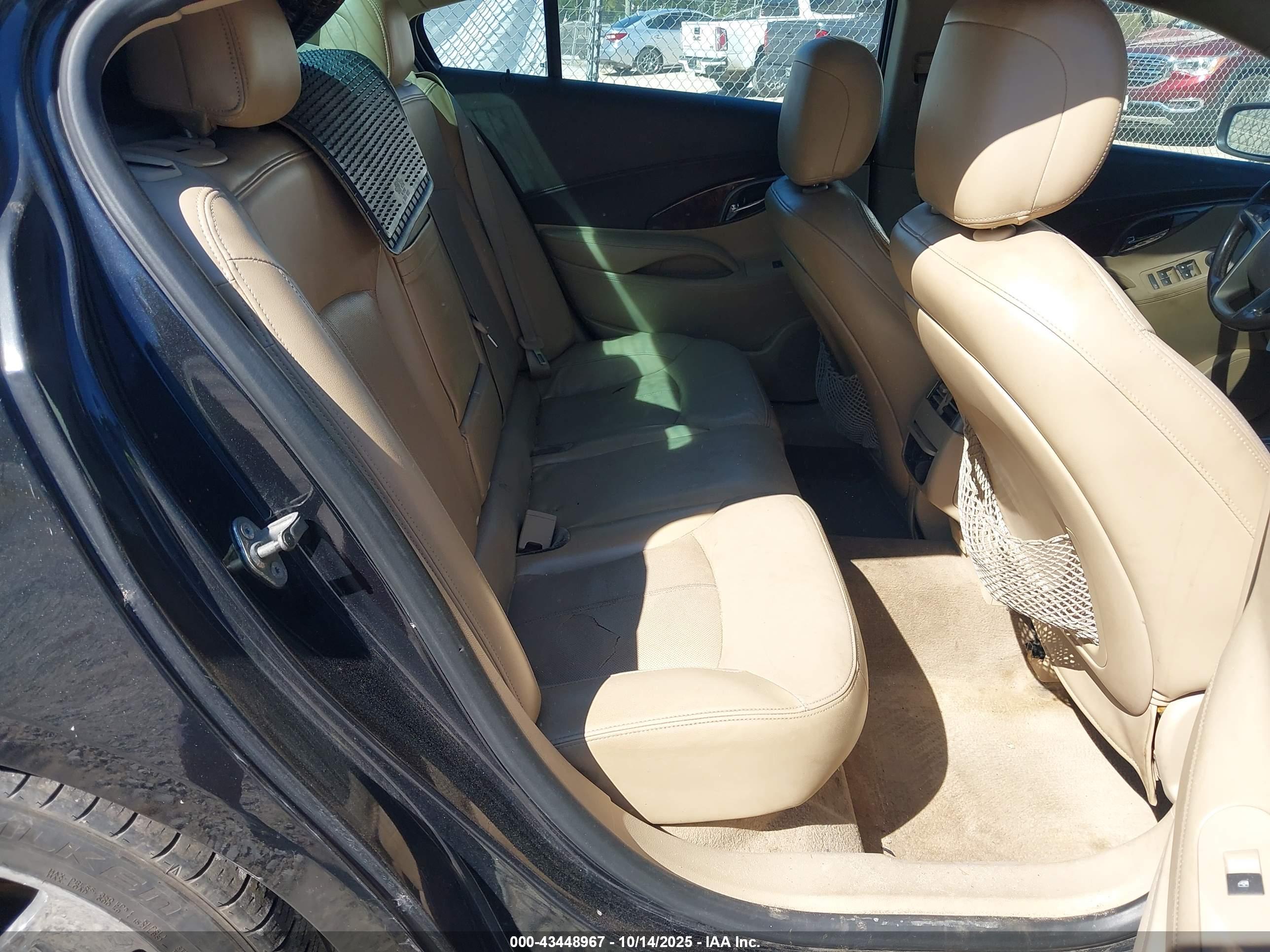 BUICK LACROSSE image 8