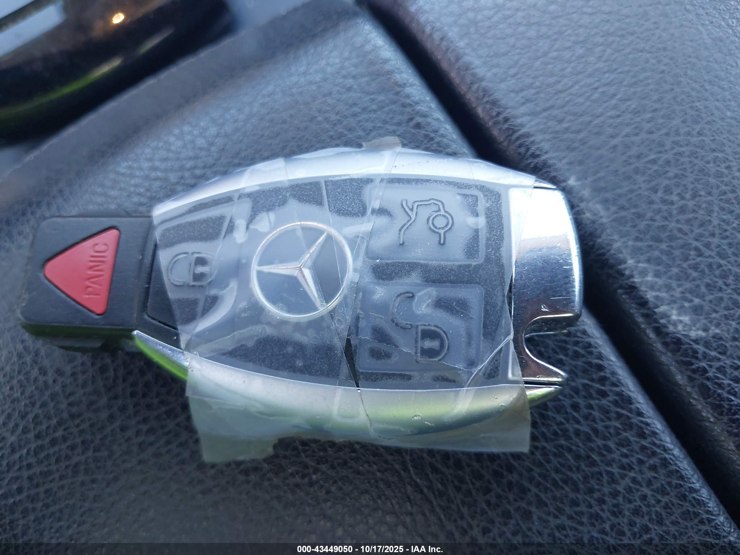 MERCEDES-BENZ GLS image 11