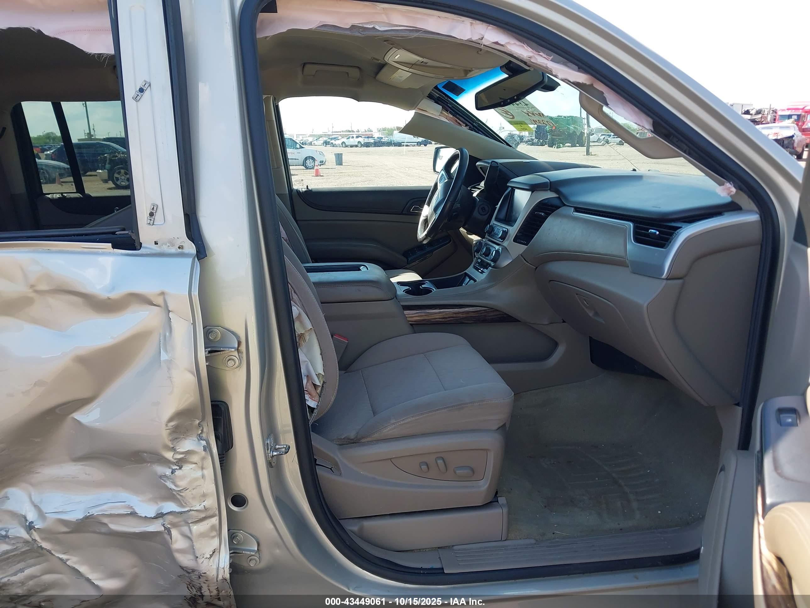 GMC YUKON image 5
