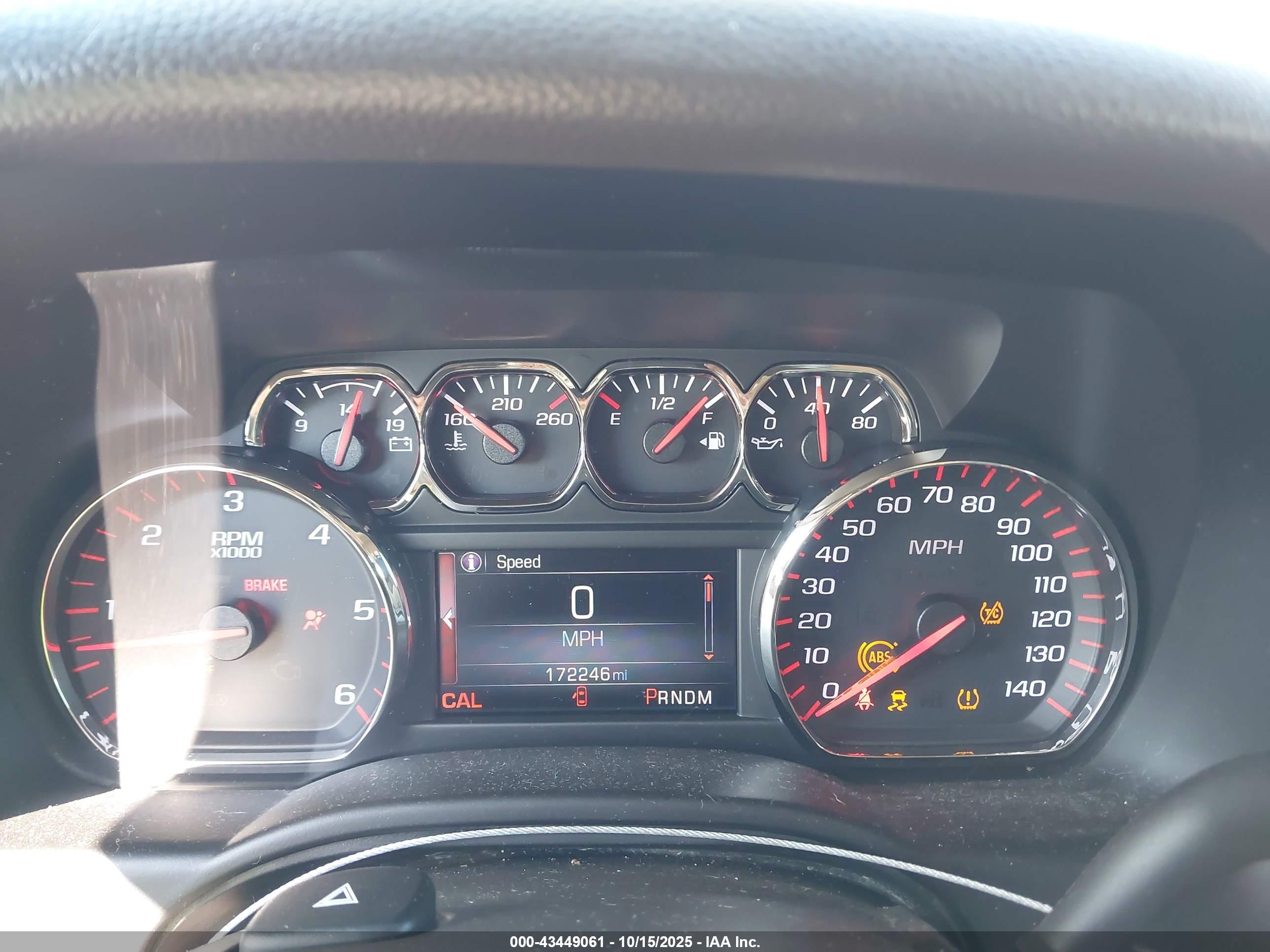 GMC YUKON image 7