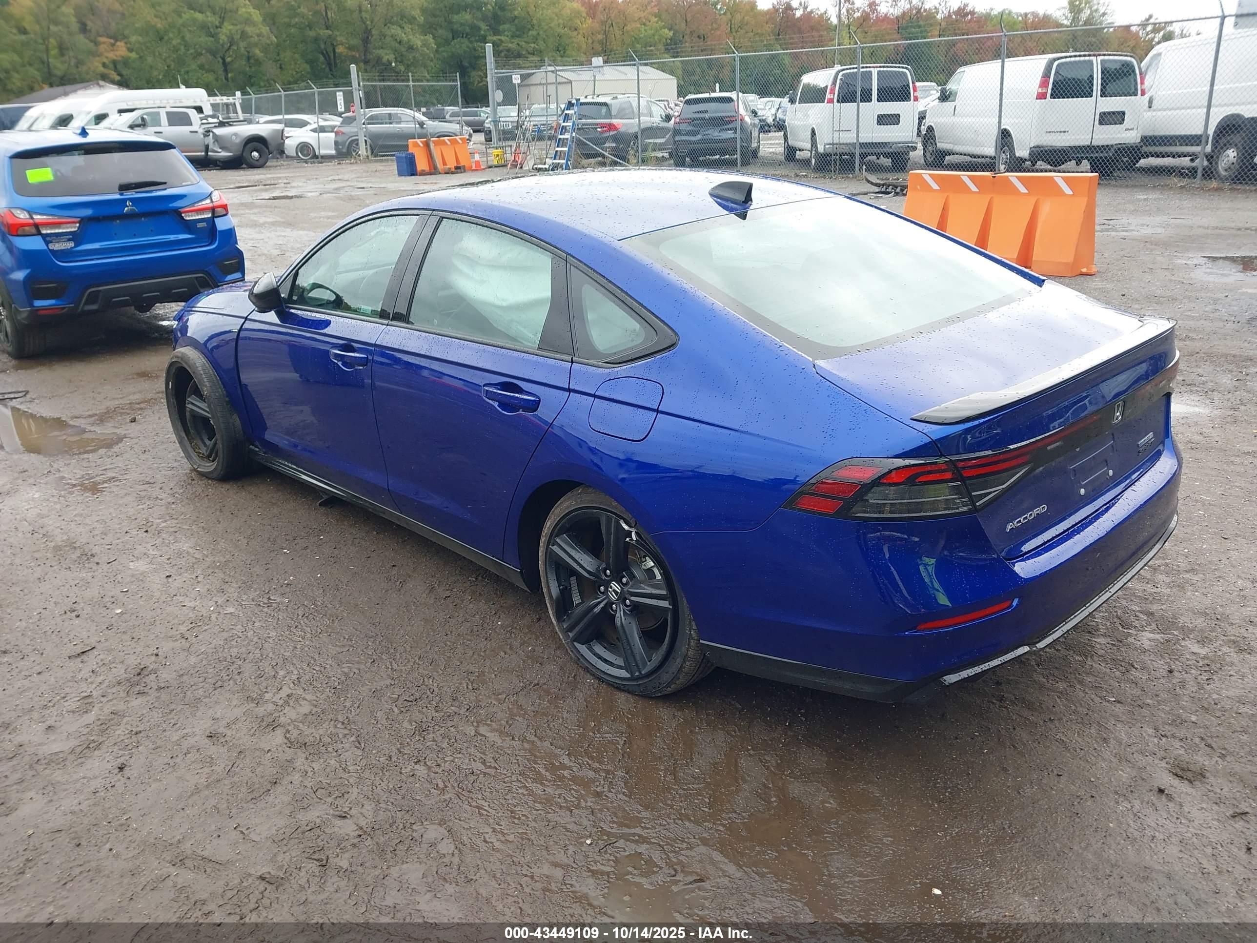 HONDA ACCORD image 3