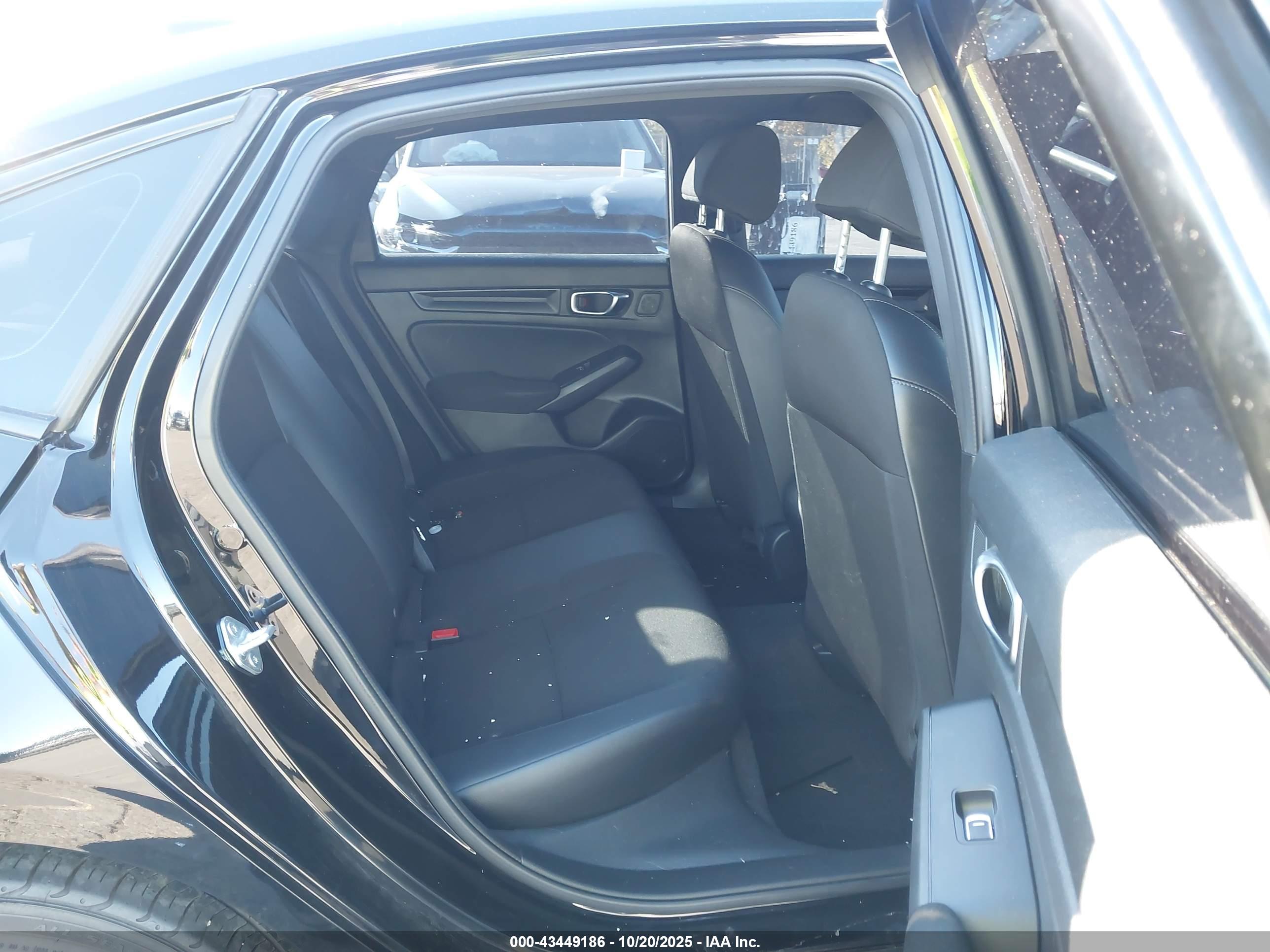 HONDA CIVIC image 8