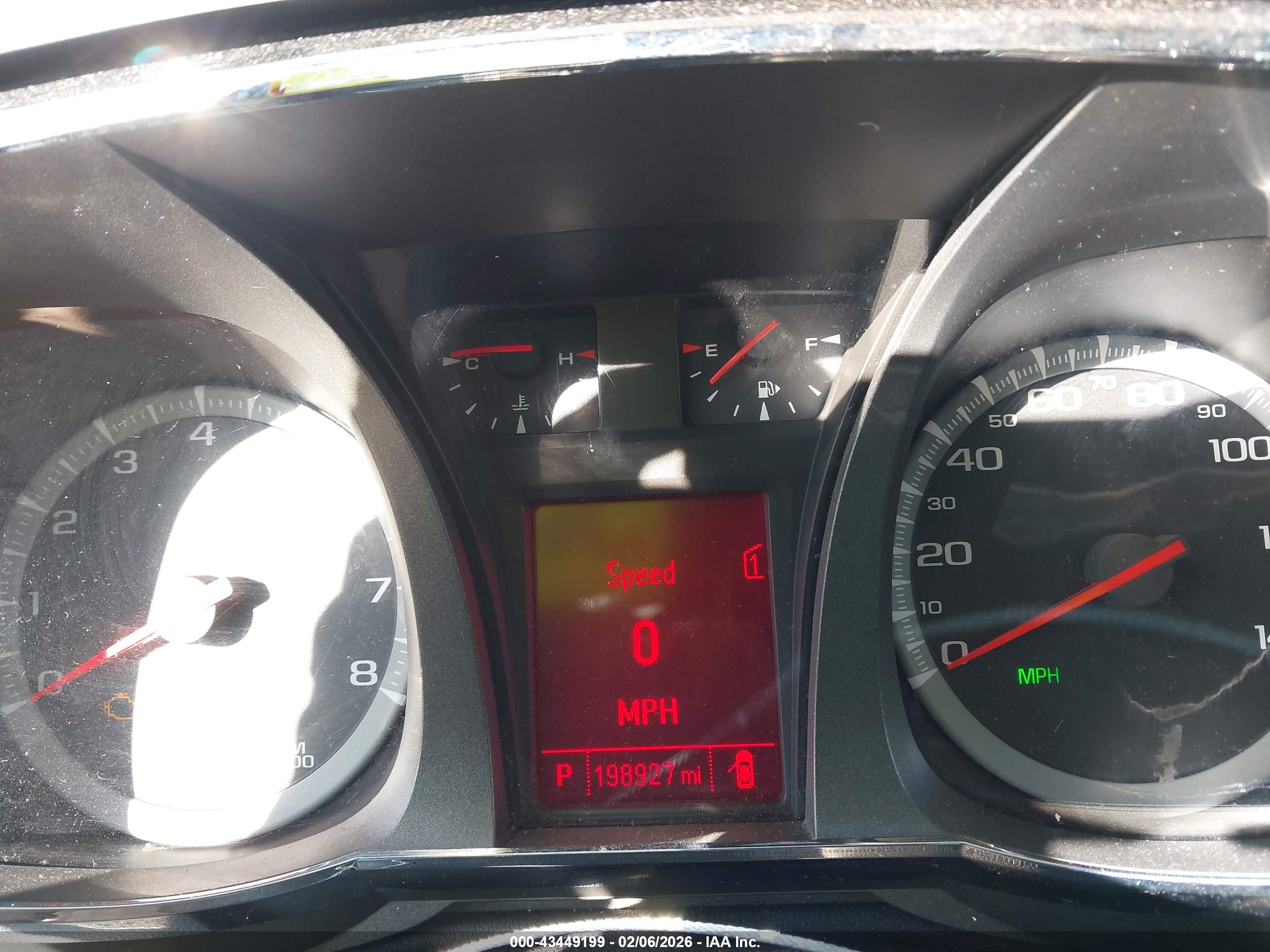 GMC TERRAIN image 7