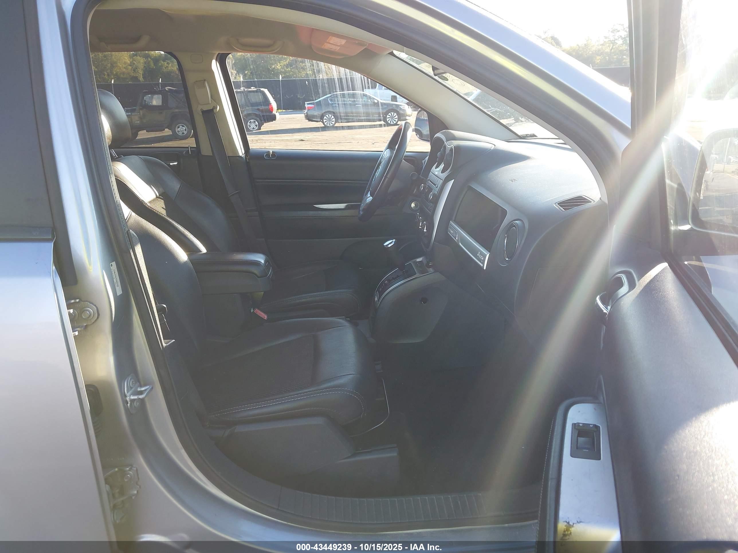 JEEP COMPASS image 5