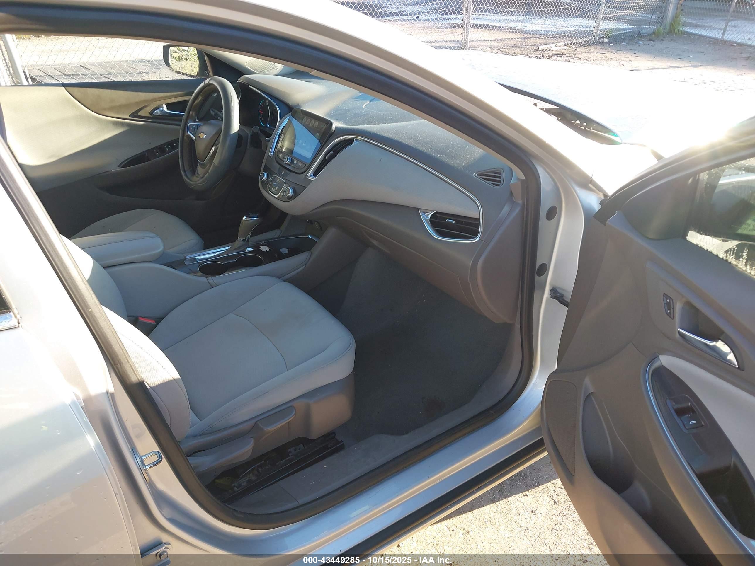 CHEVROLET MALIBU image 5