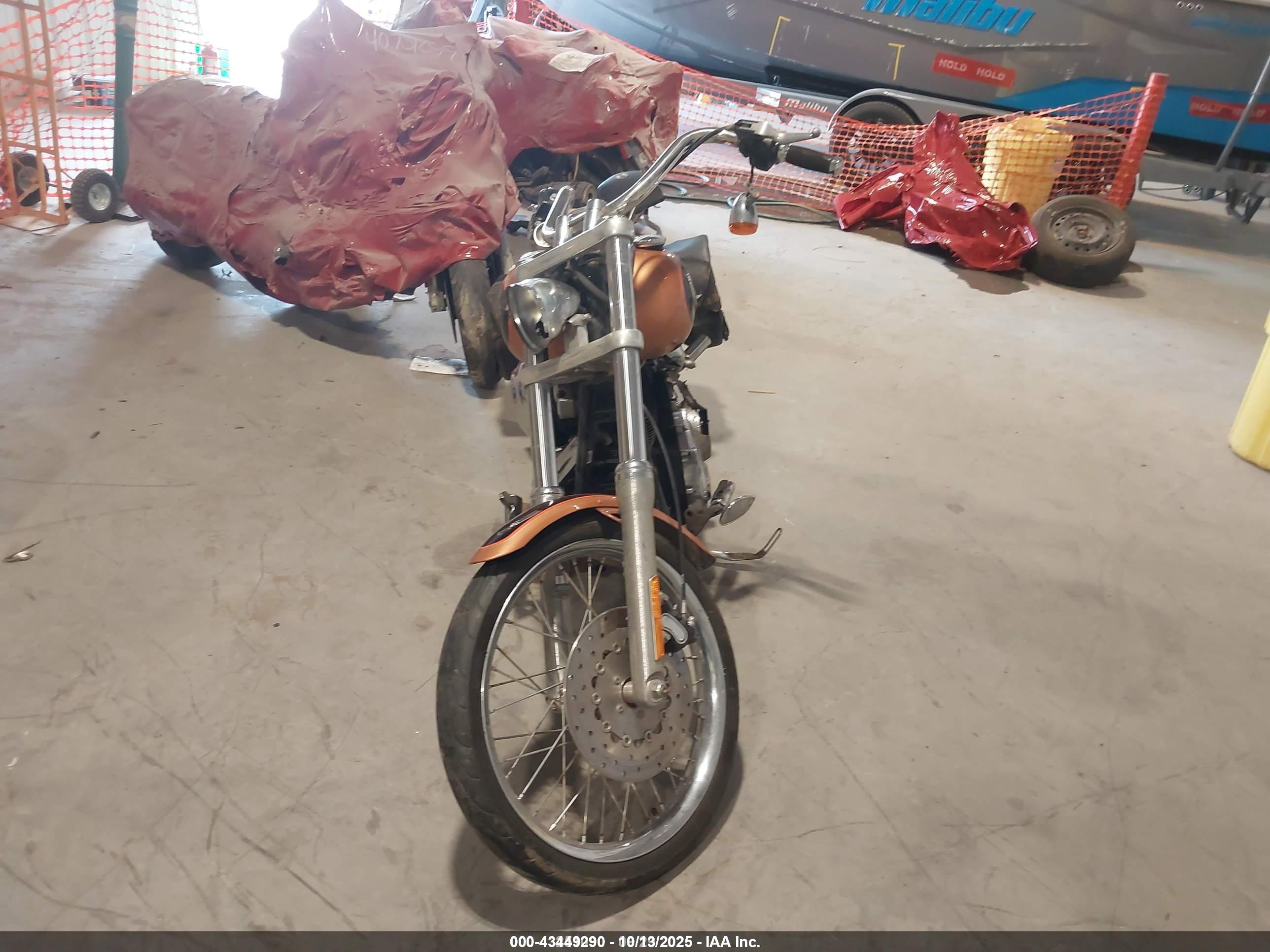 HARLEY-DAVIDSON FXDWG image 5
