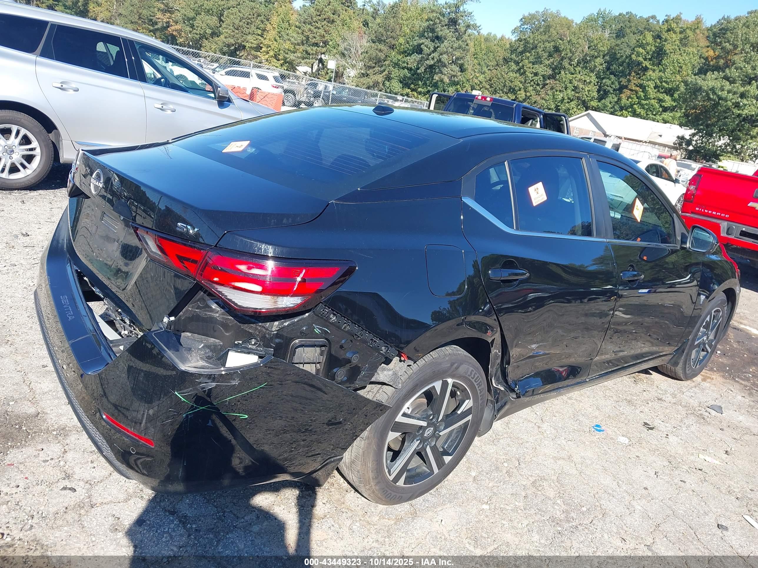 NISSAN SENTRA image 4