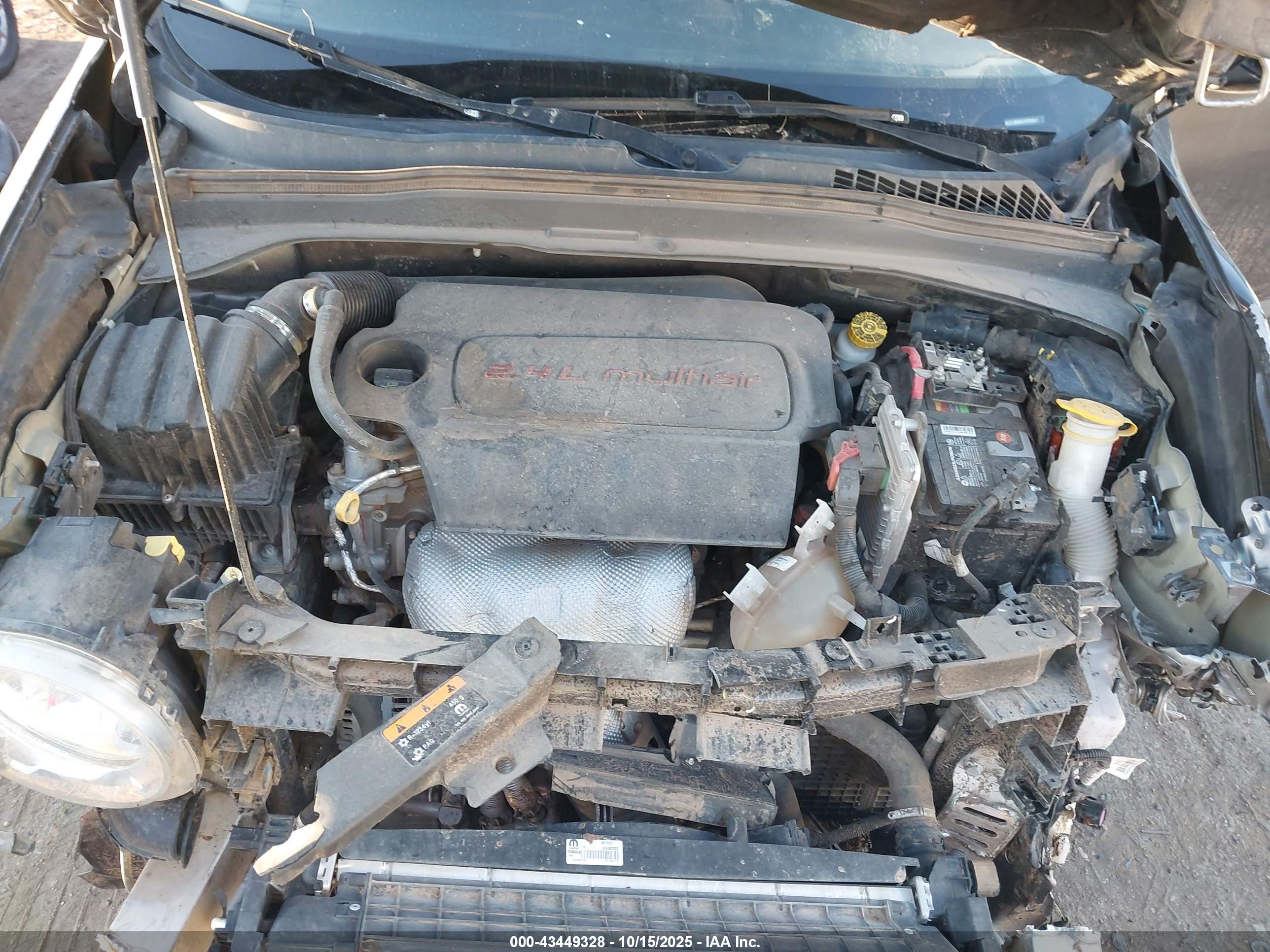 JEEP RENEGADE image 10