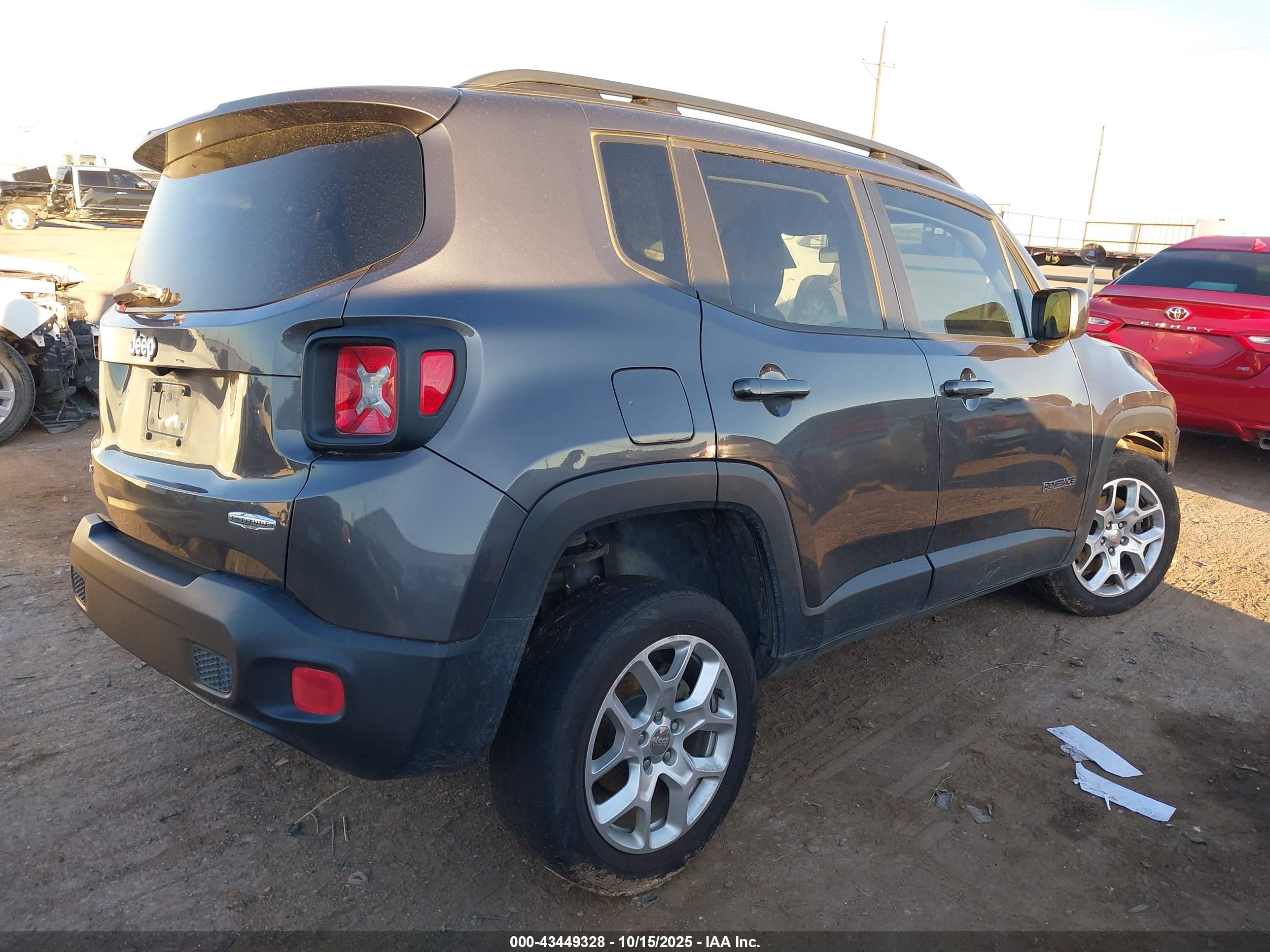 JEEP RENEGADE image 4