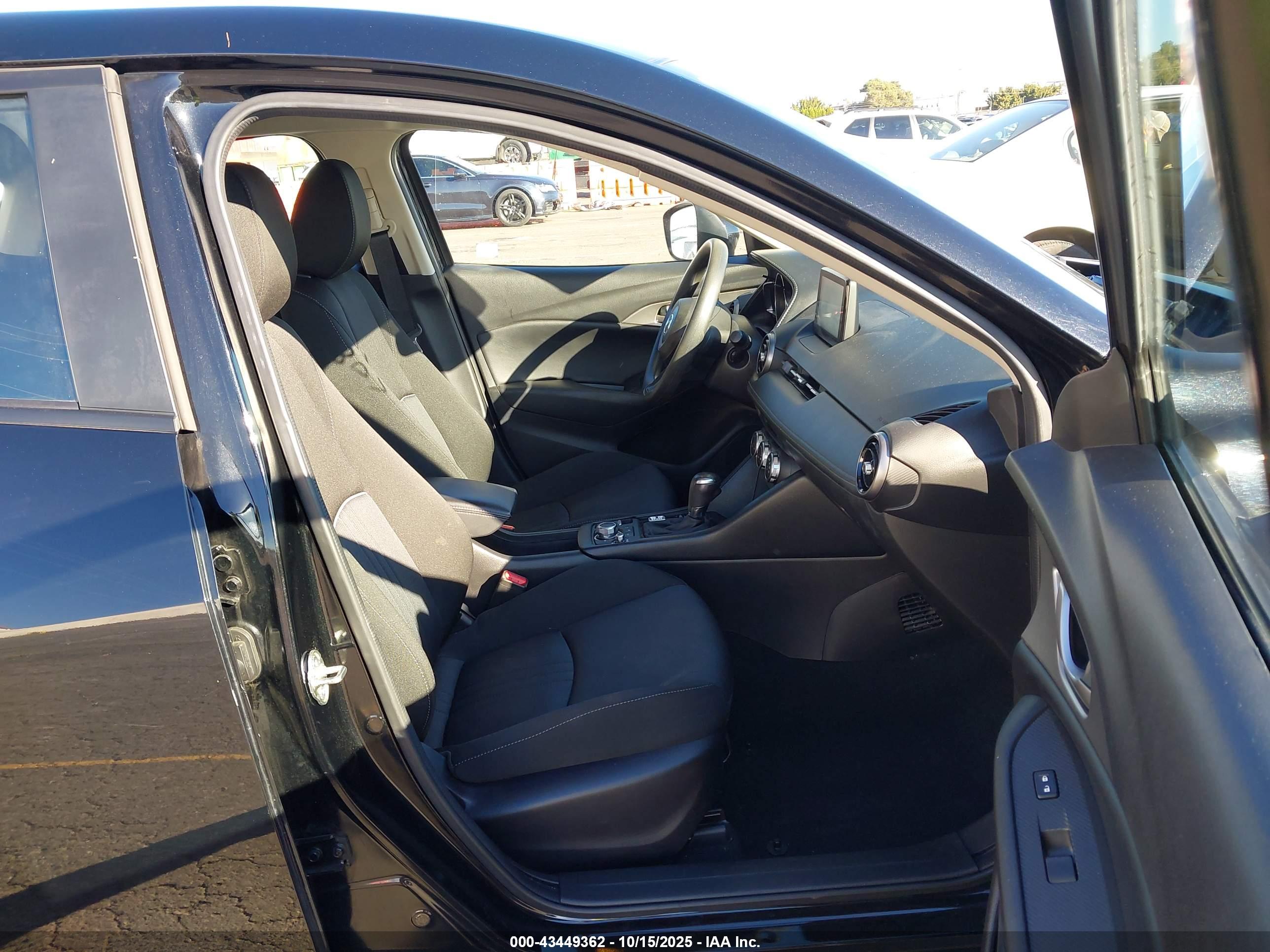 MAZDA CX-3 image 5
