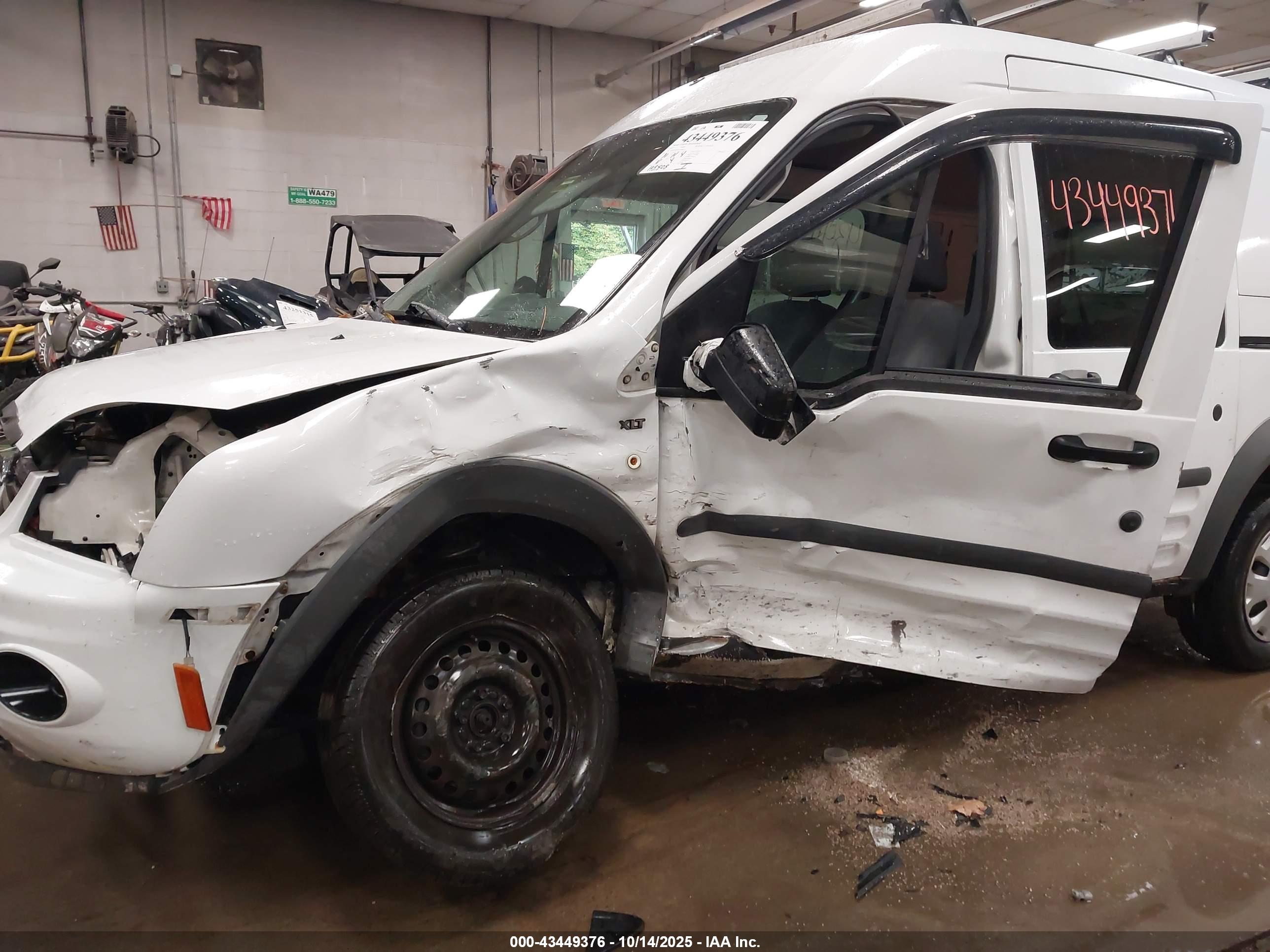 FORD TRANSIT image 6