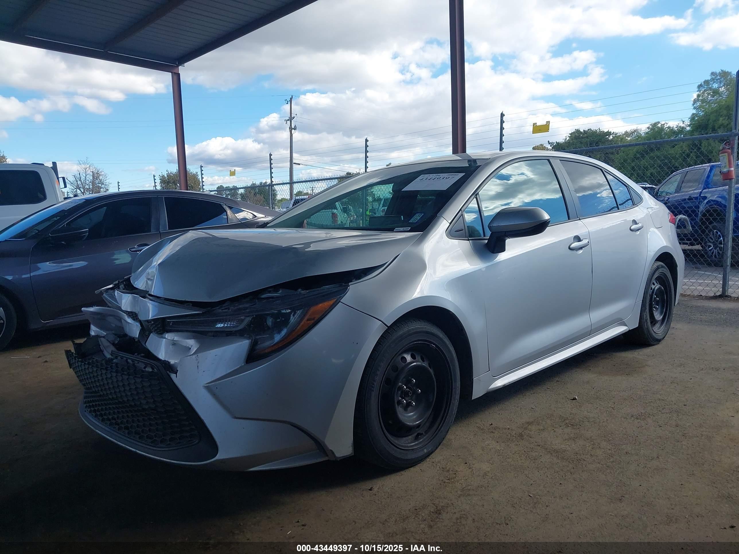 TOYOTA COROLLA image 2