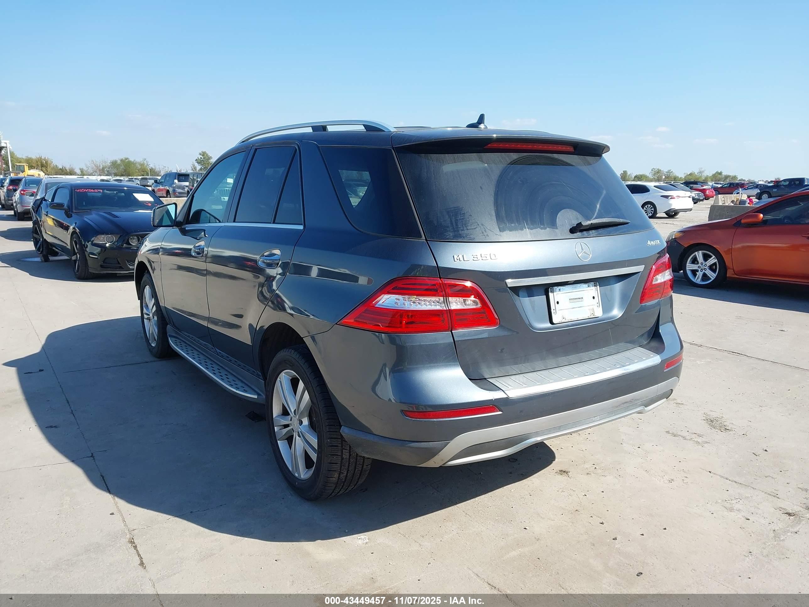 MERCEDES-BENZ ML image 3