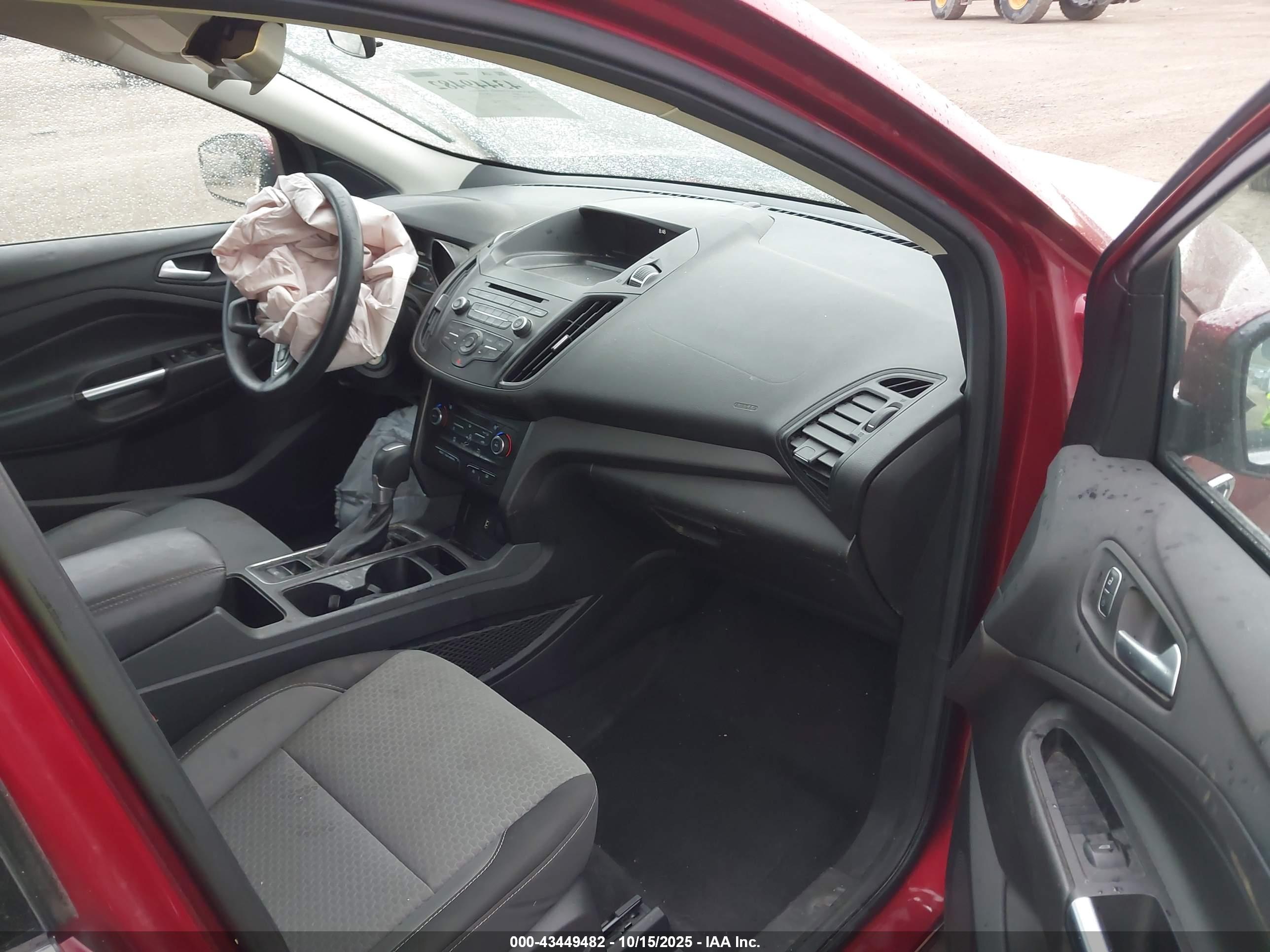FORD ESCAPE image 5