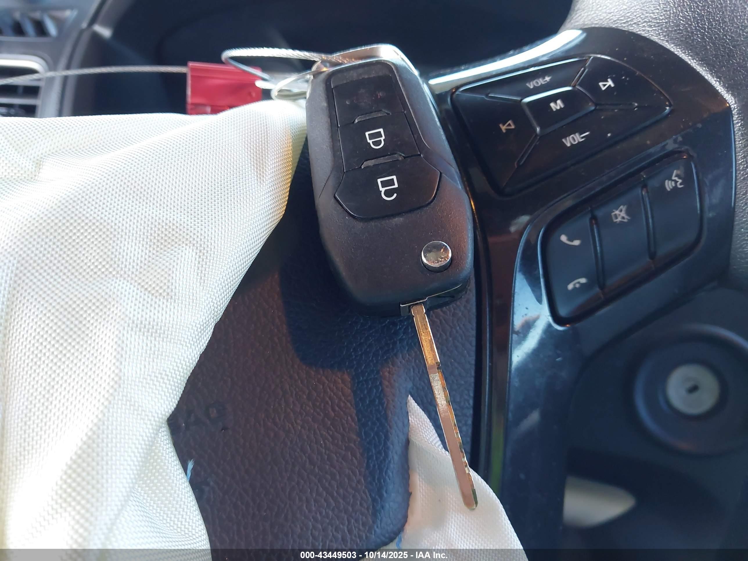 FORD EXPLORER image 11