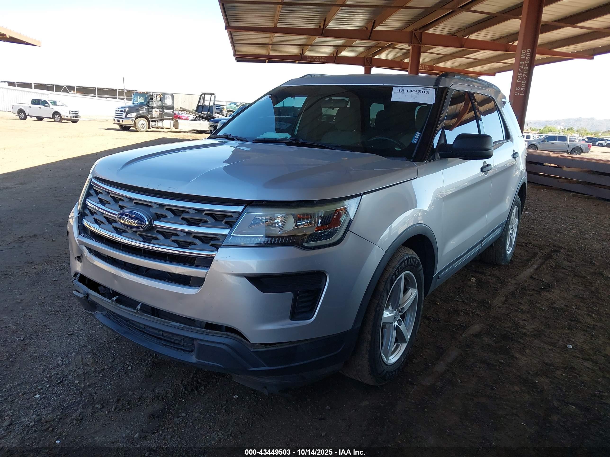 FORD EXPLORER image 2