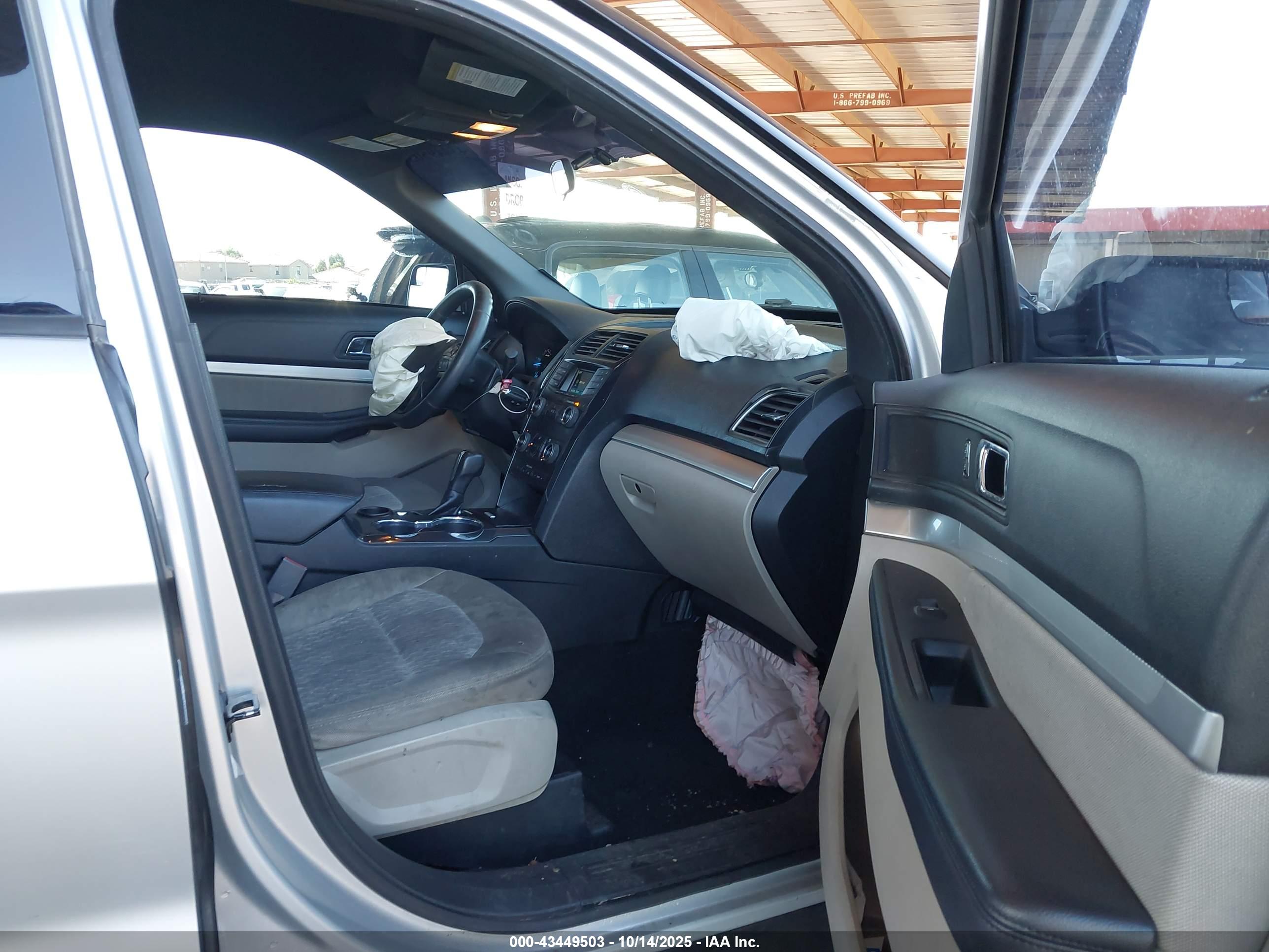 FORD EXPLORER image 5