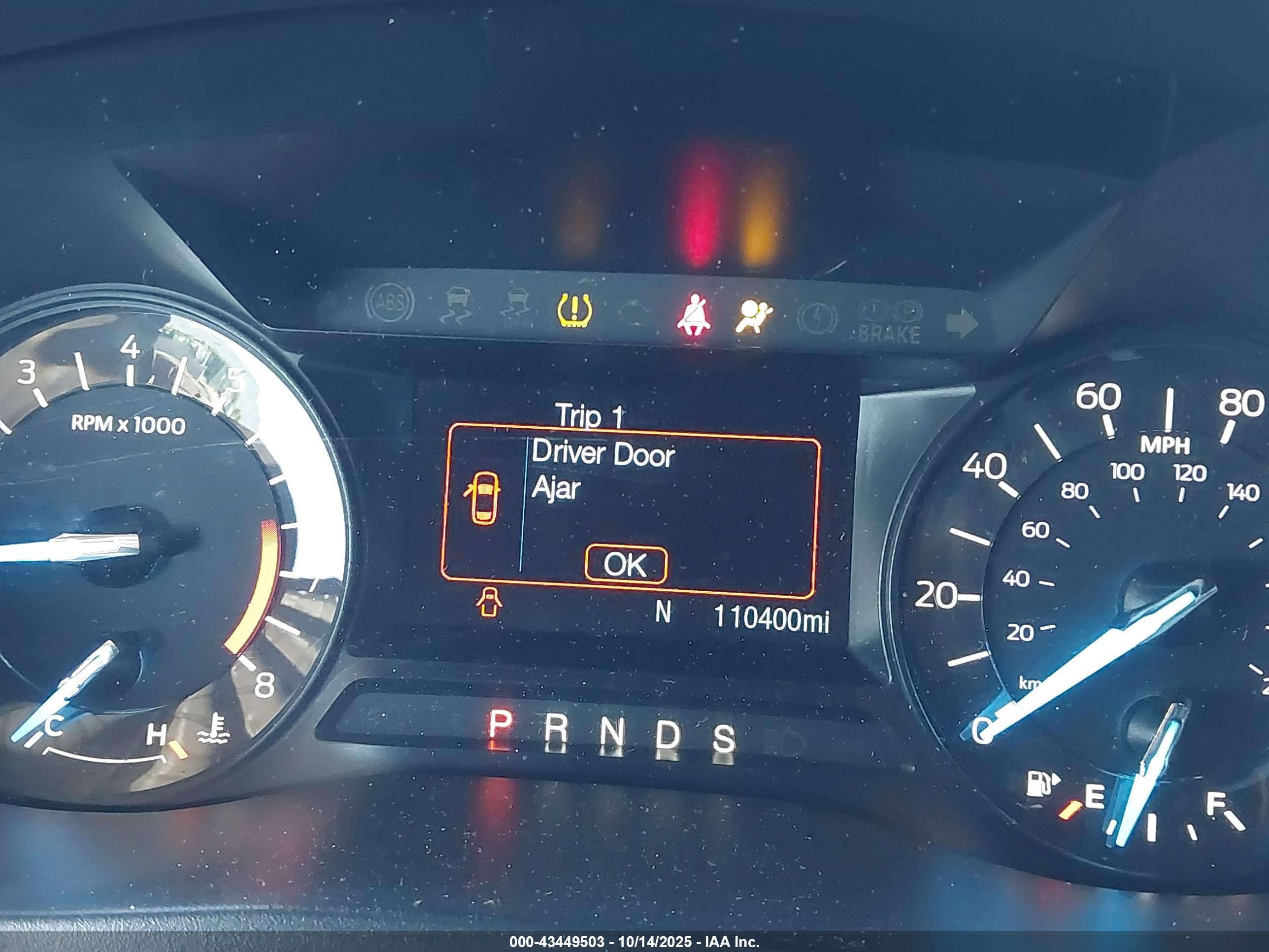 FORD EXPLORER image 7