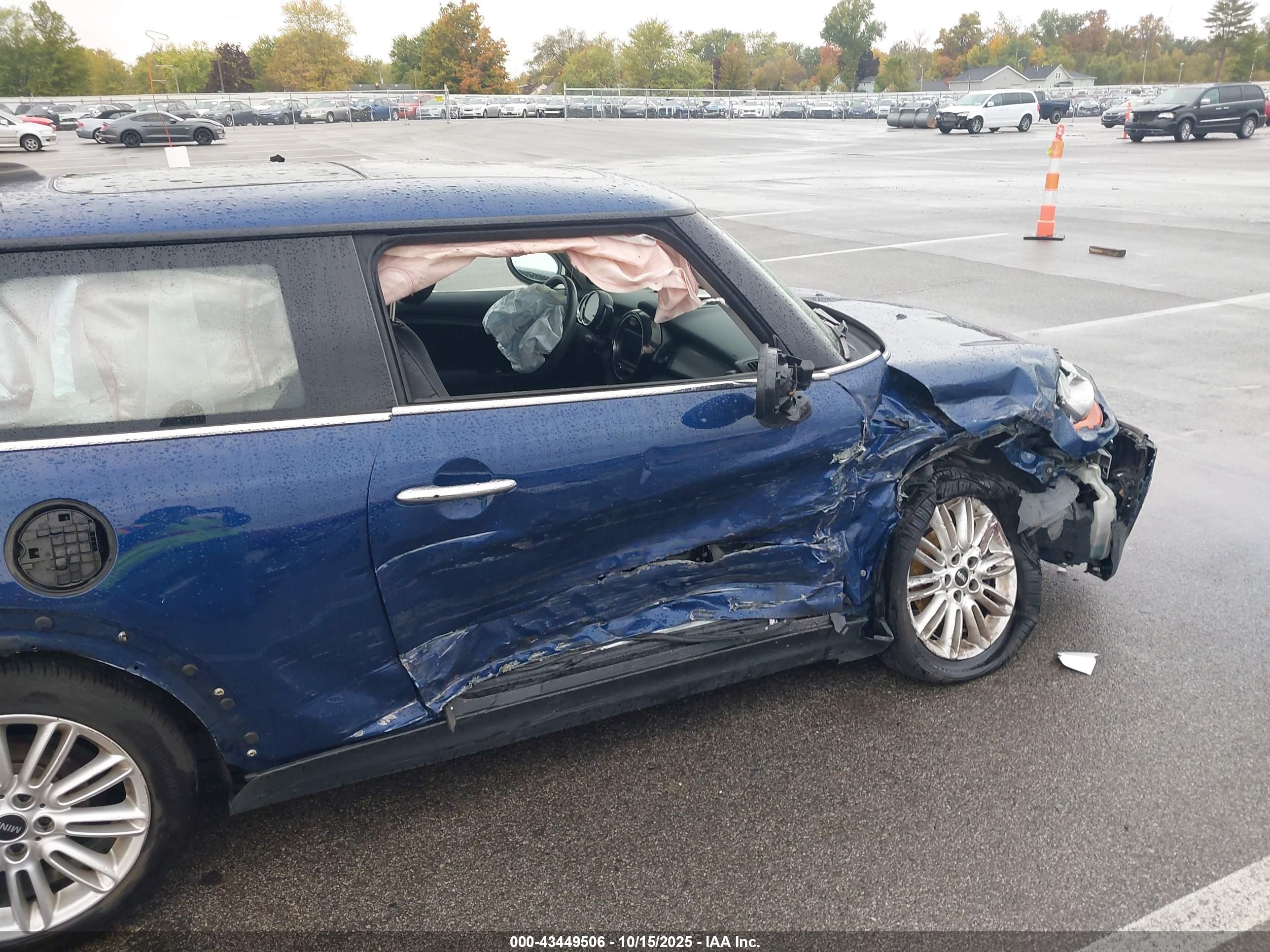 MINI HARDTOP image 6