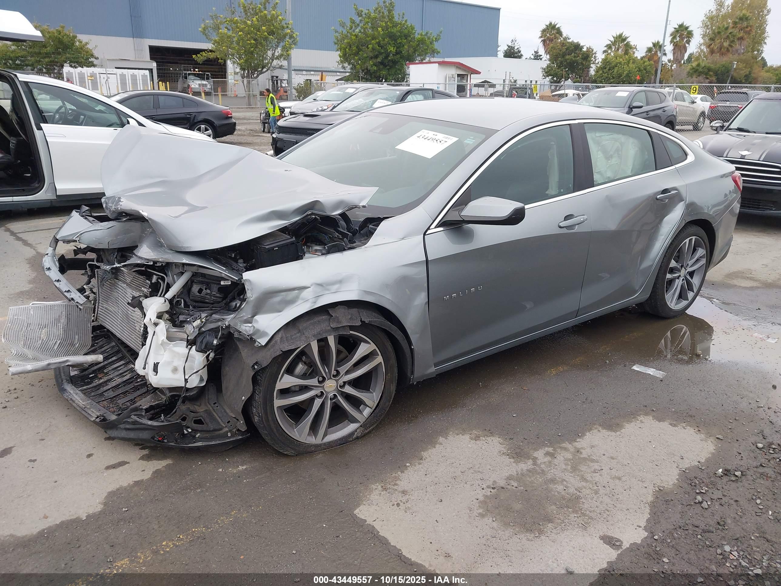 CHEVROLET MALIBU image 2