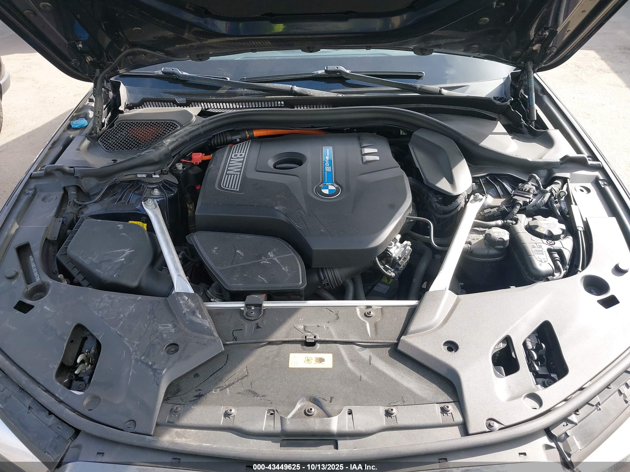 BMW 530E image 10