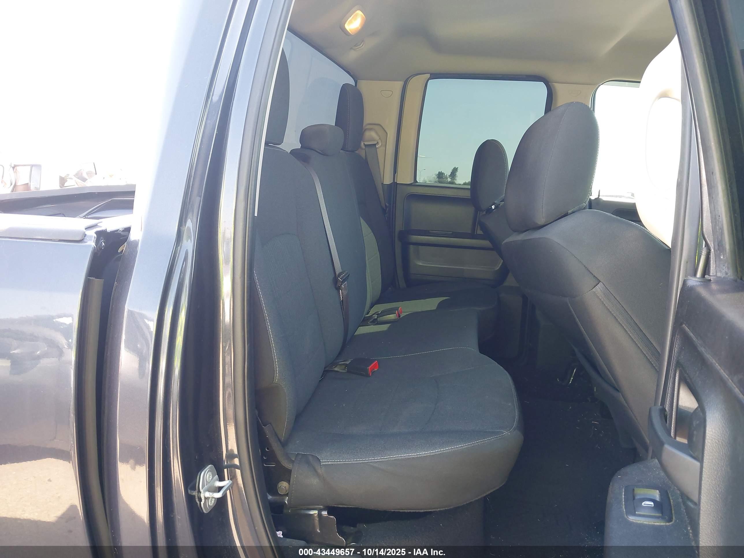 RAM 1500 image 8