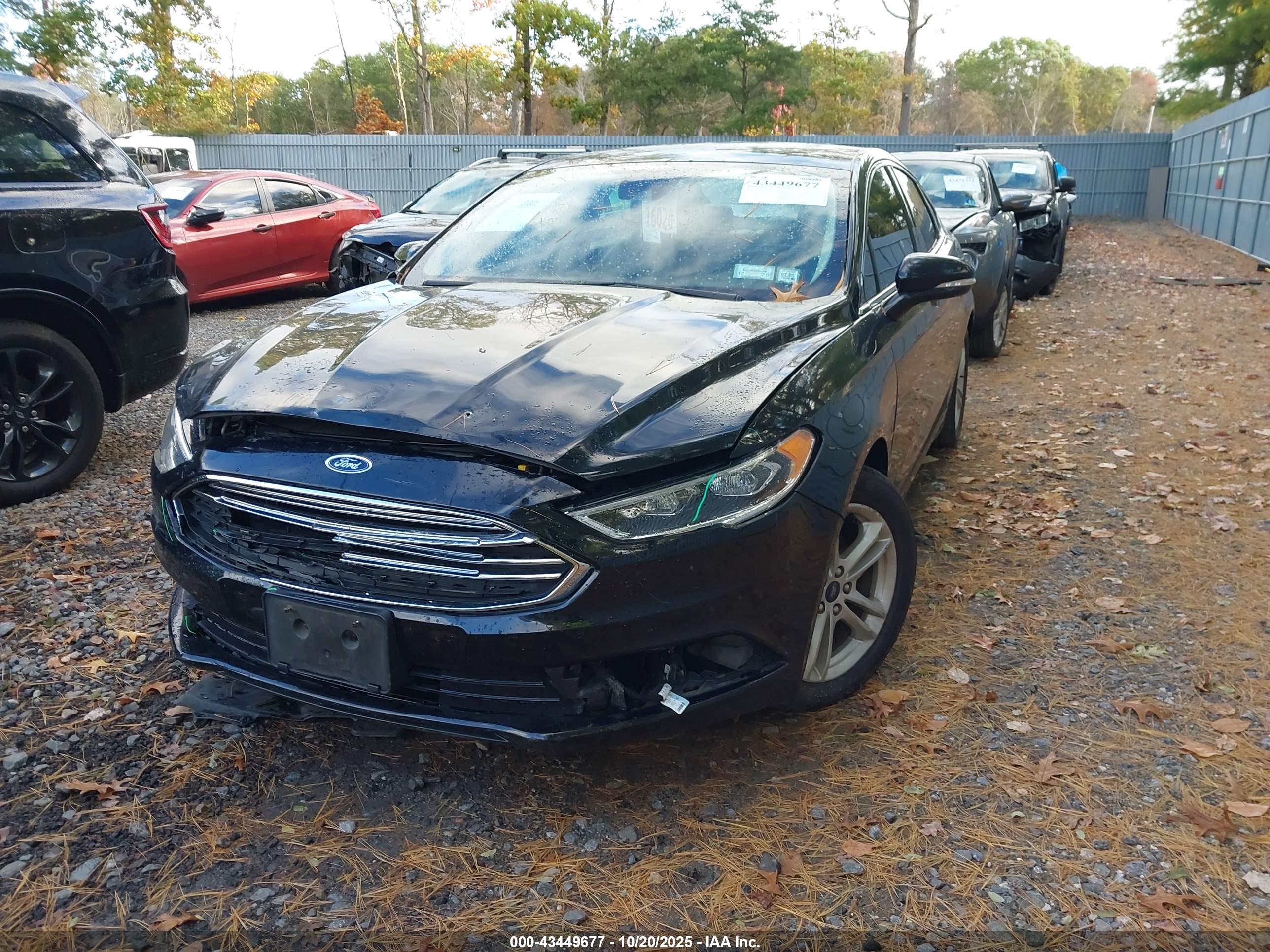 FORD FUSION image 2