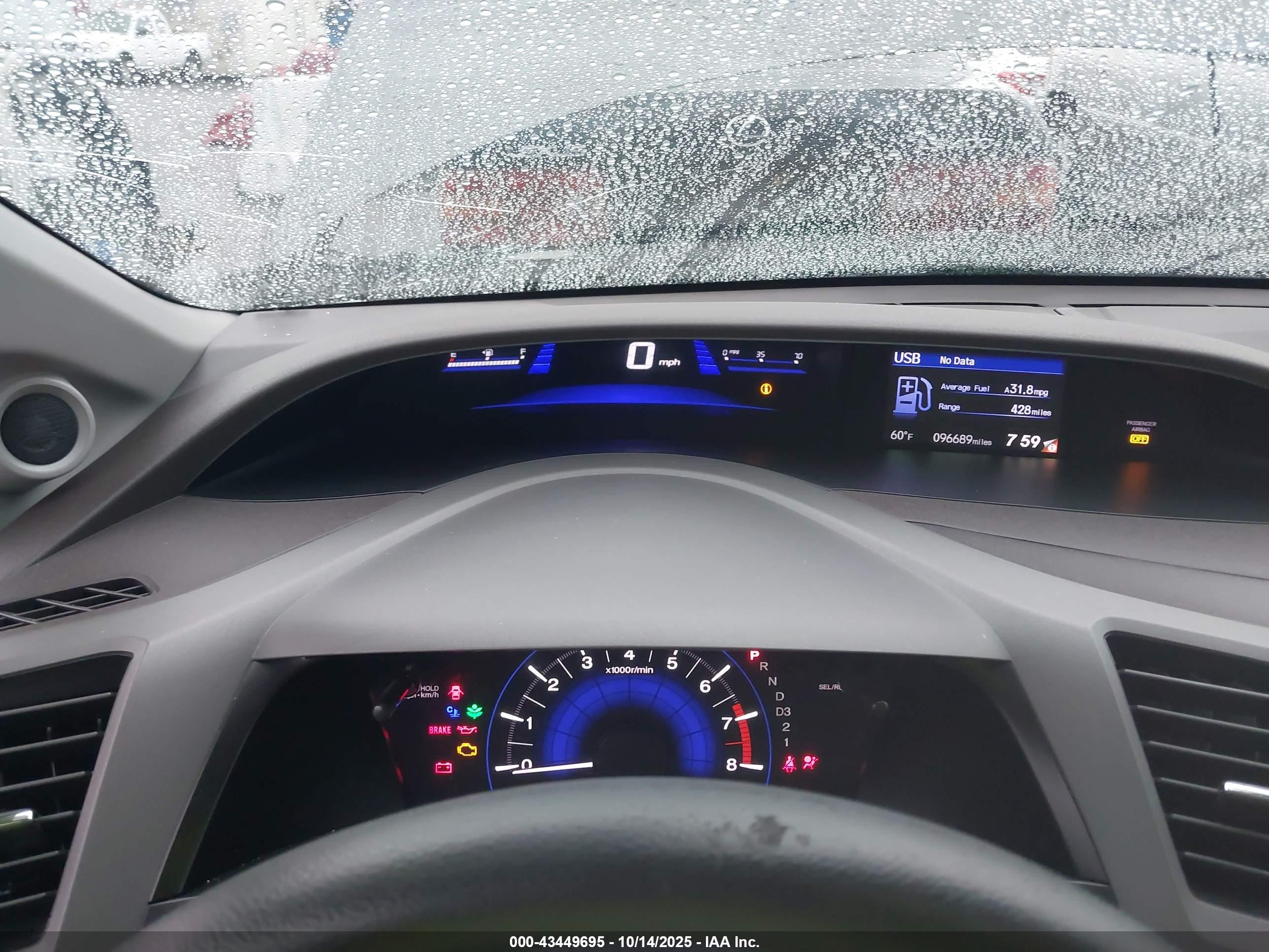 HONDA CIVIC image 7