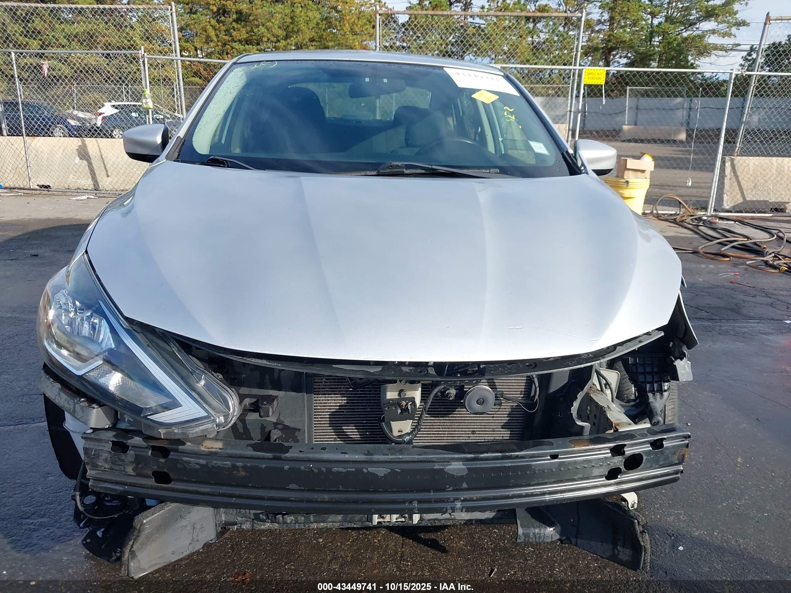 NISSAN SENTRA image 6