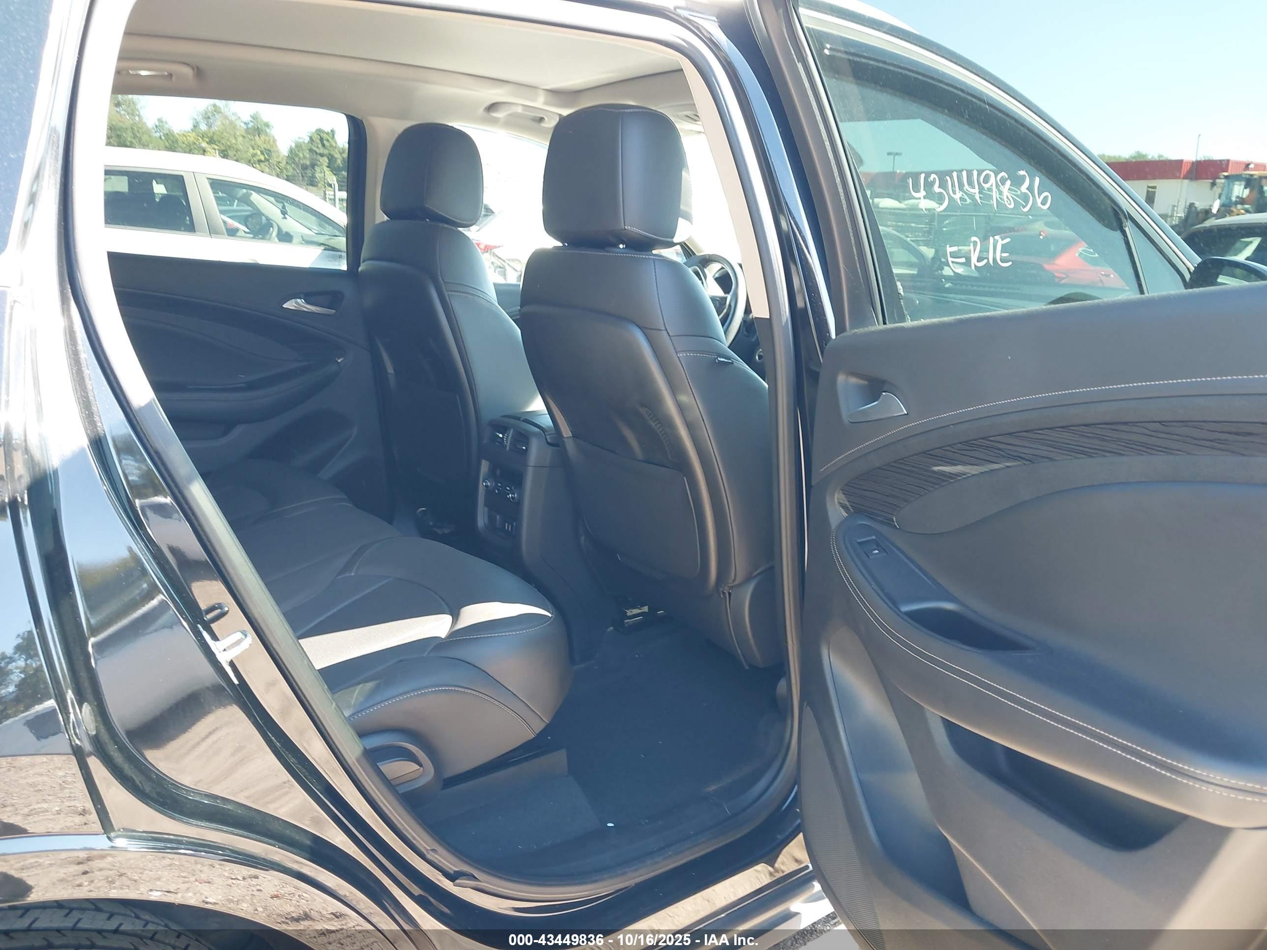 BUICK ENVISION image 8