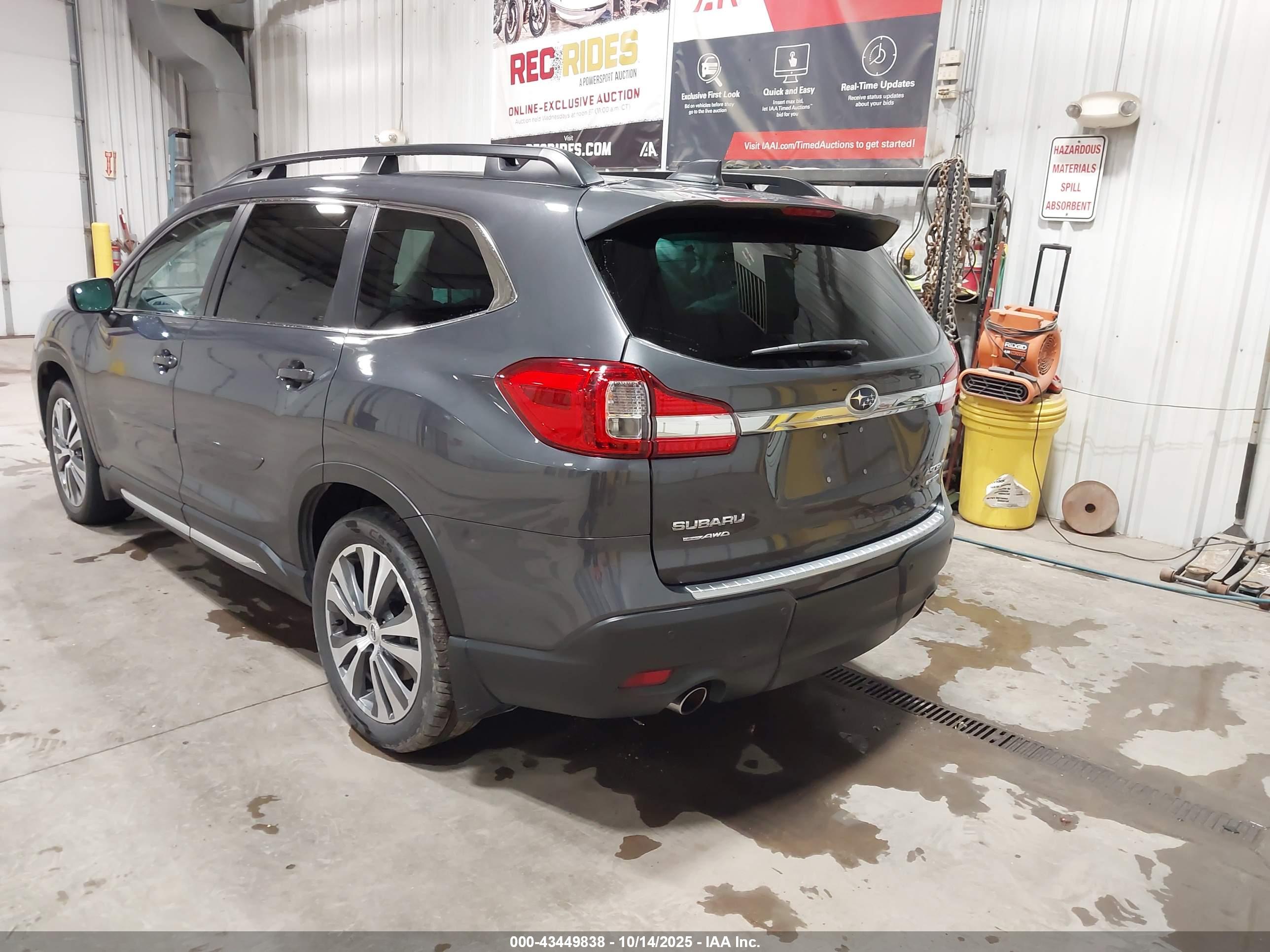 SUBARU ASCENT image 3