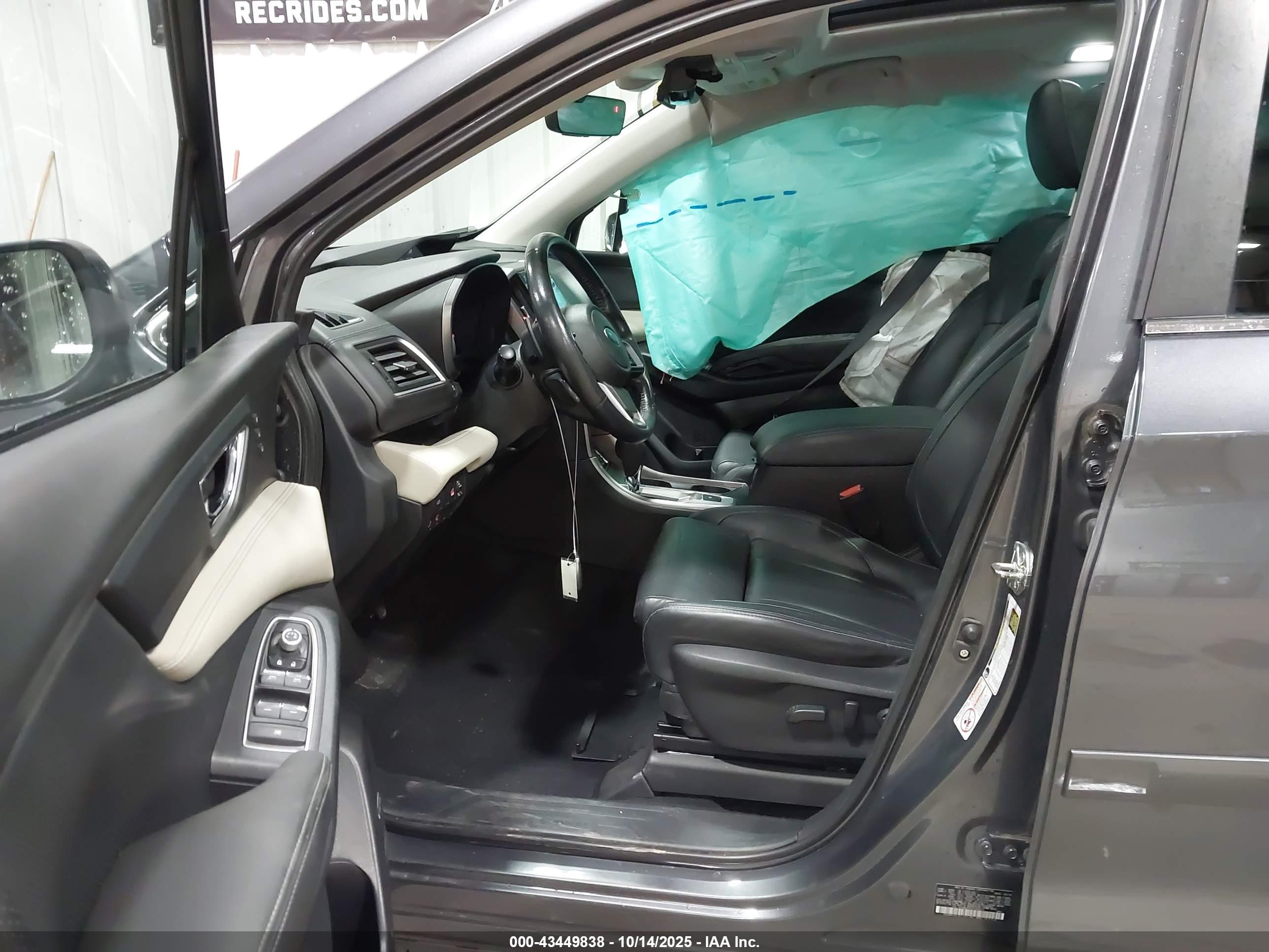 SUBARU ASCENT image 5
