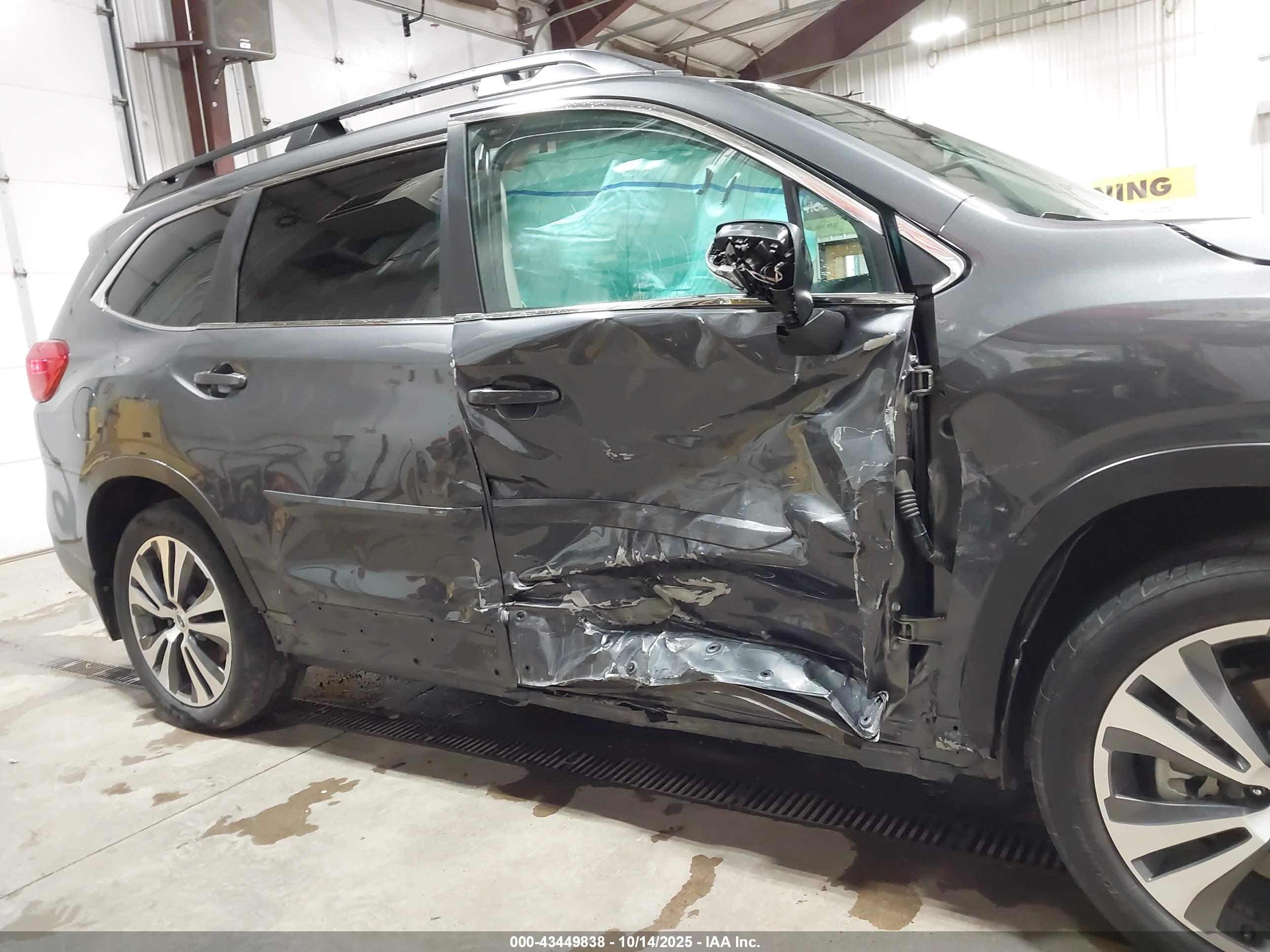 SUBARU ASCENT image 6