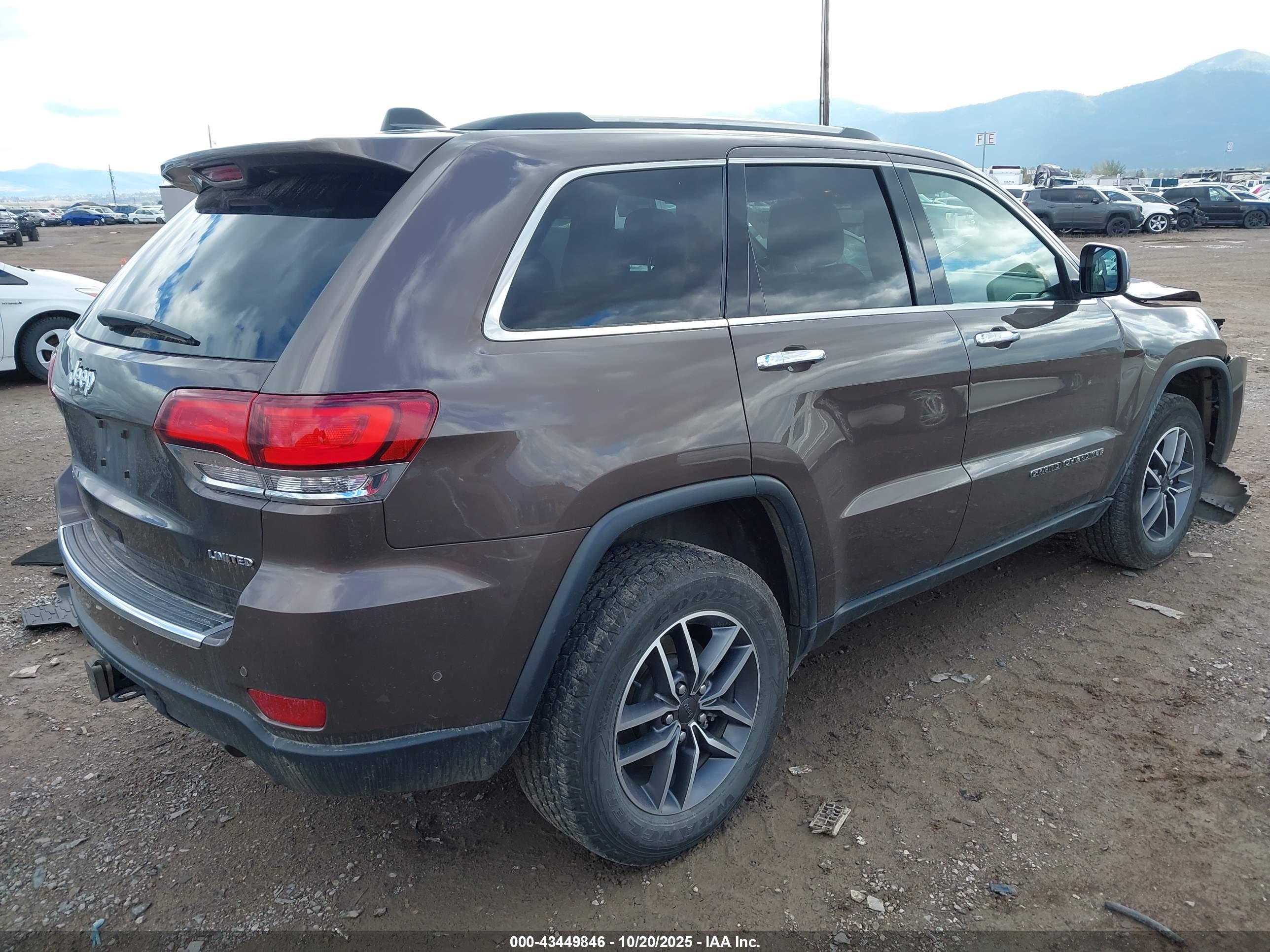 JEEP GRAND image 4