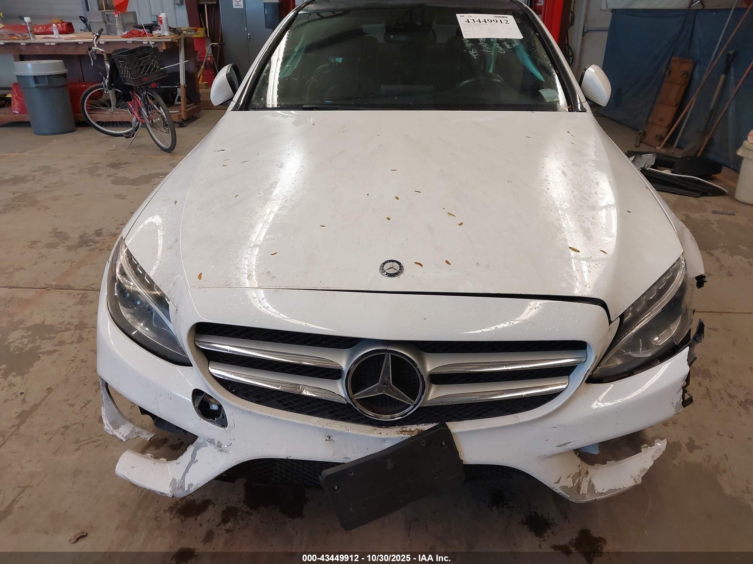 MERCEDES-BENZ C image 6
