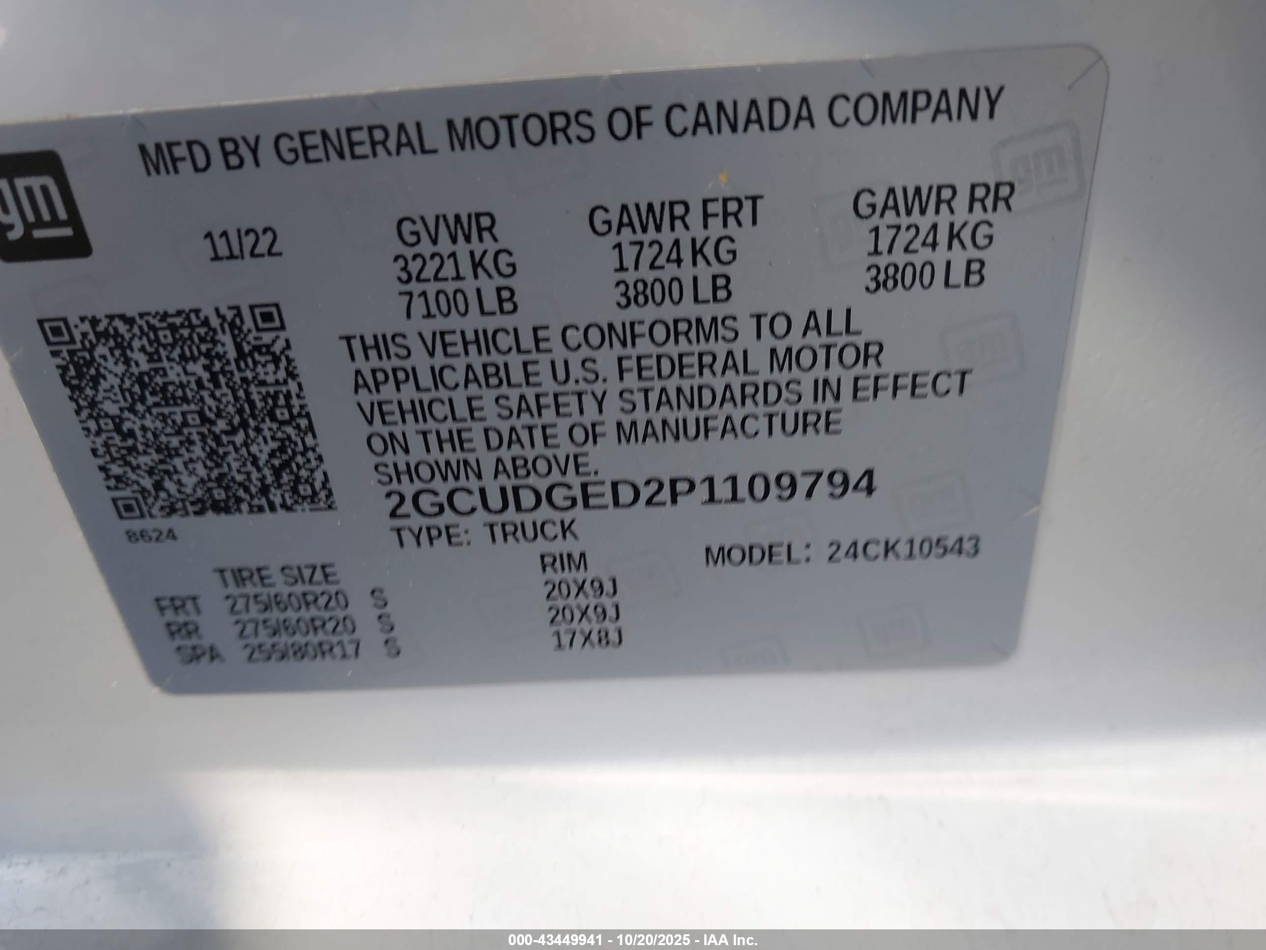 CHEVROLET SILVERADO image 9