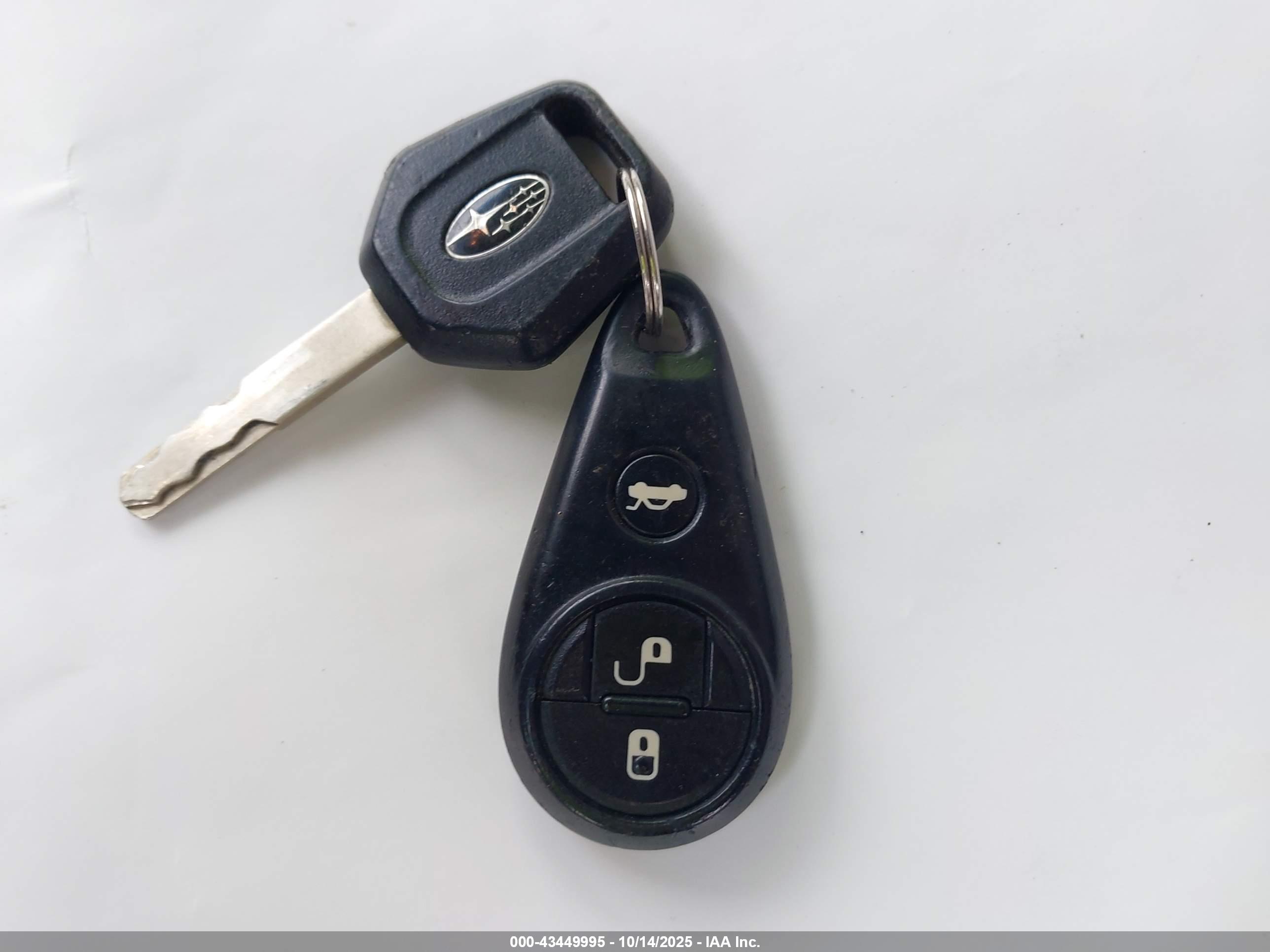 SUBARU FORESTER image 11
