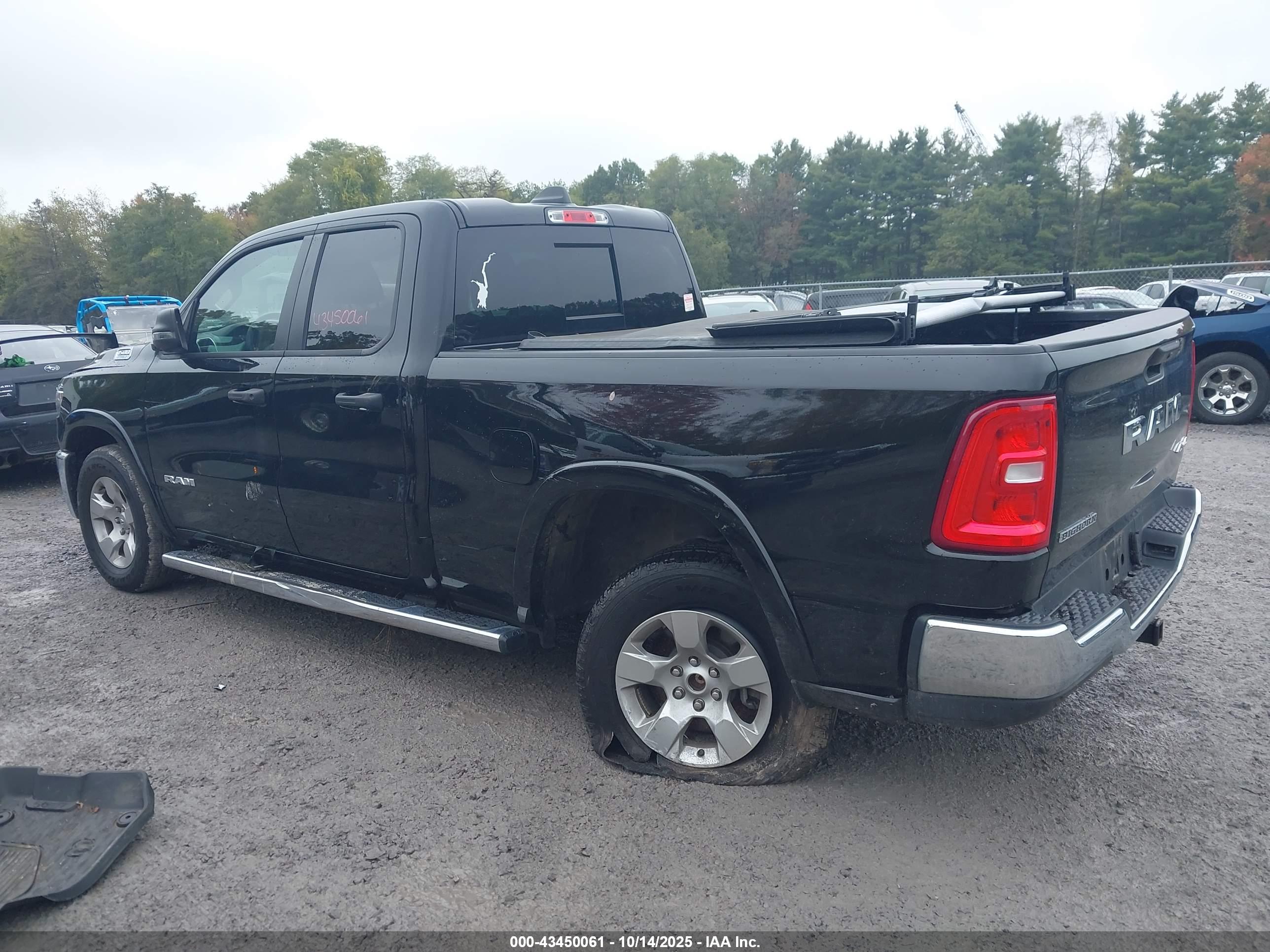 RAM 1500 image 3