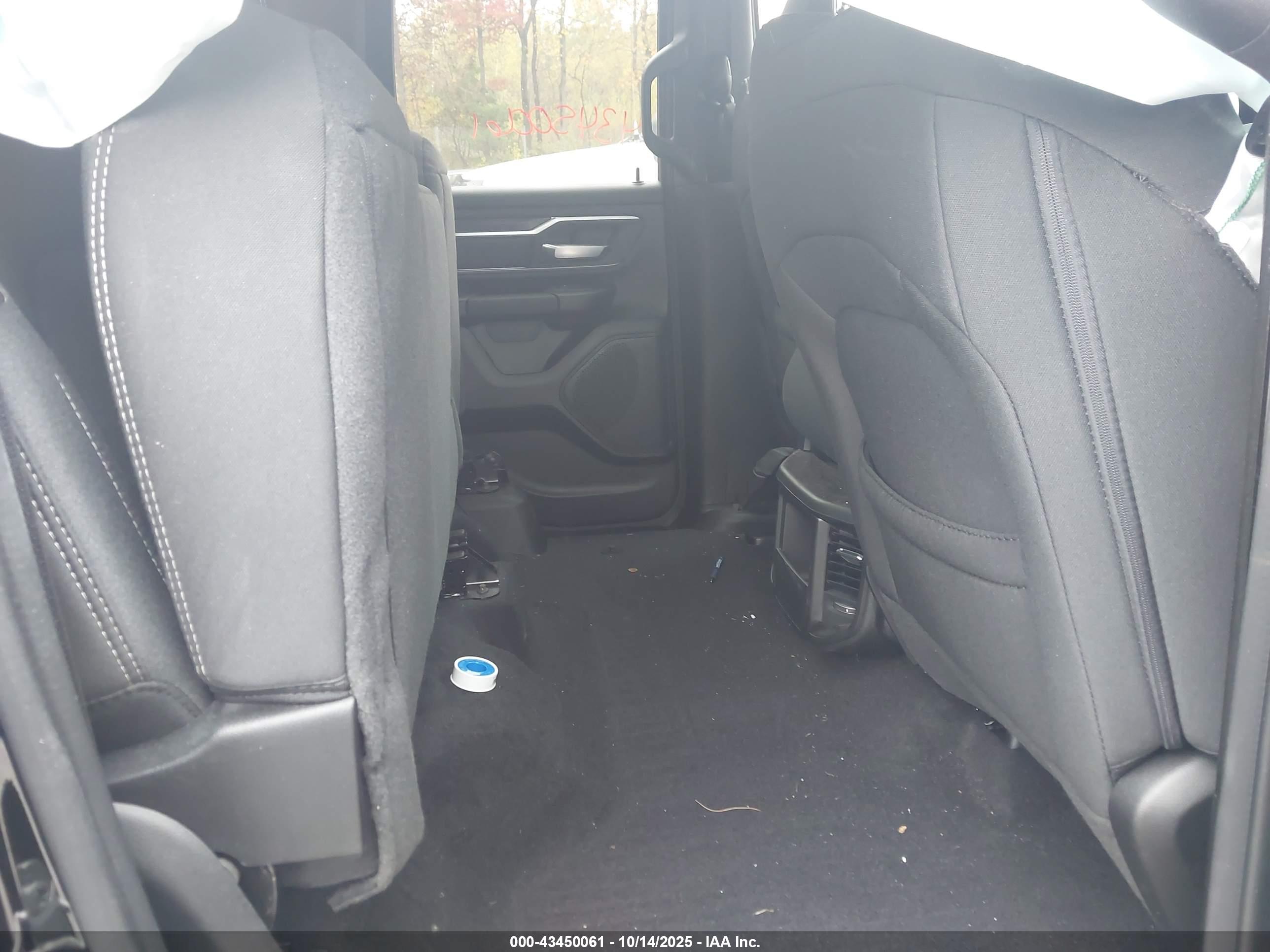 RAM 1500 image 8