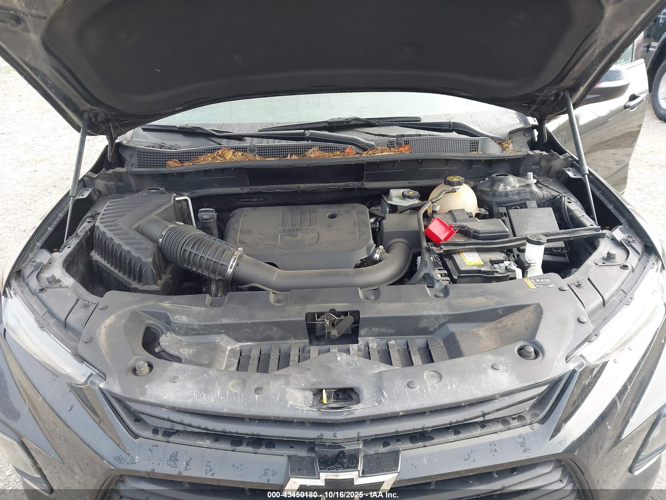 CHEVROLET BLAZER image 10