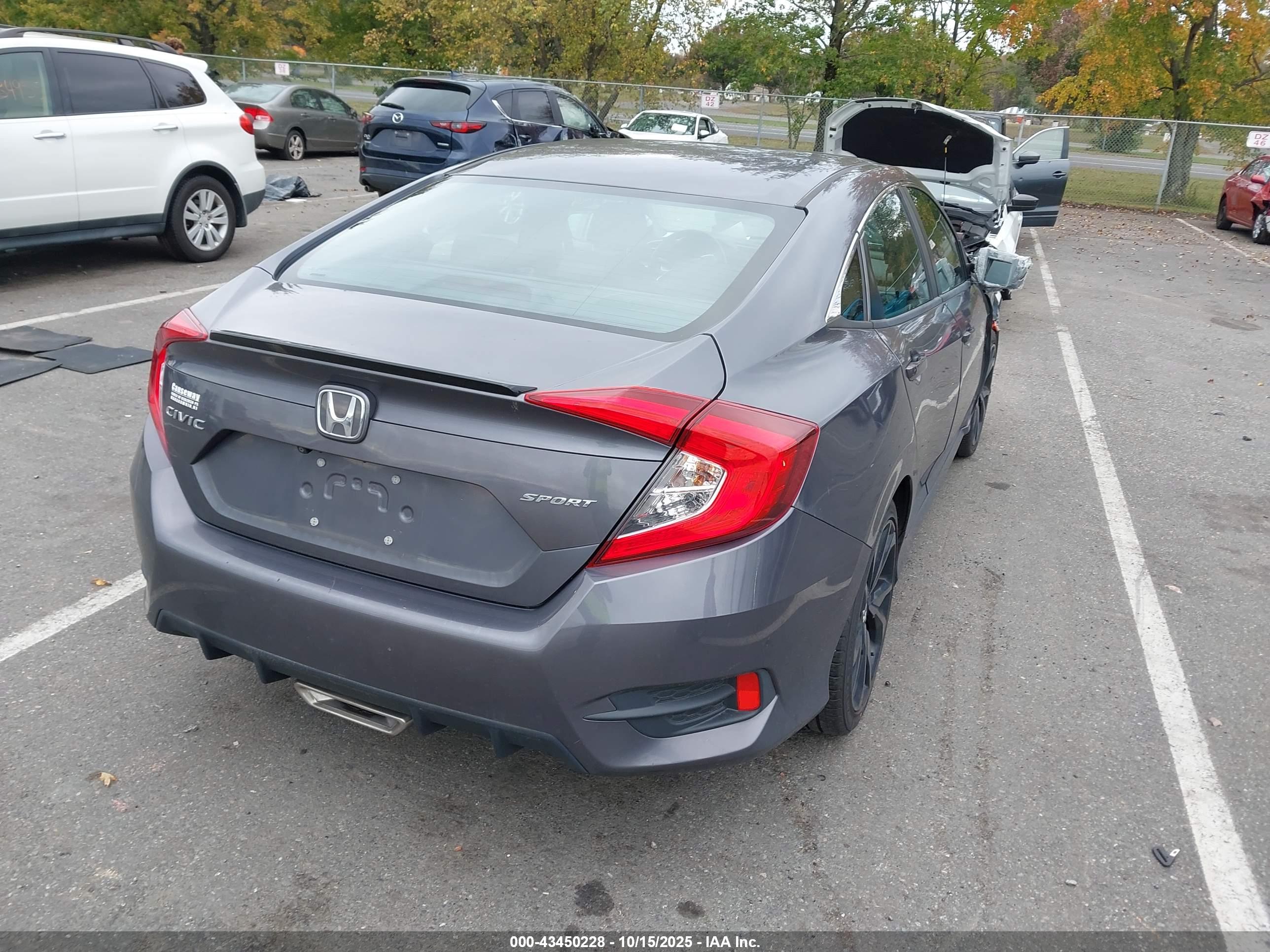 HONDA CIVIC image 4