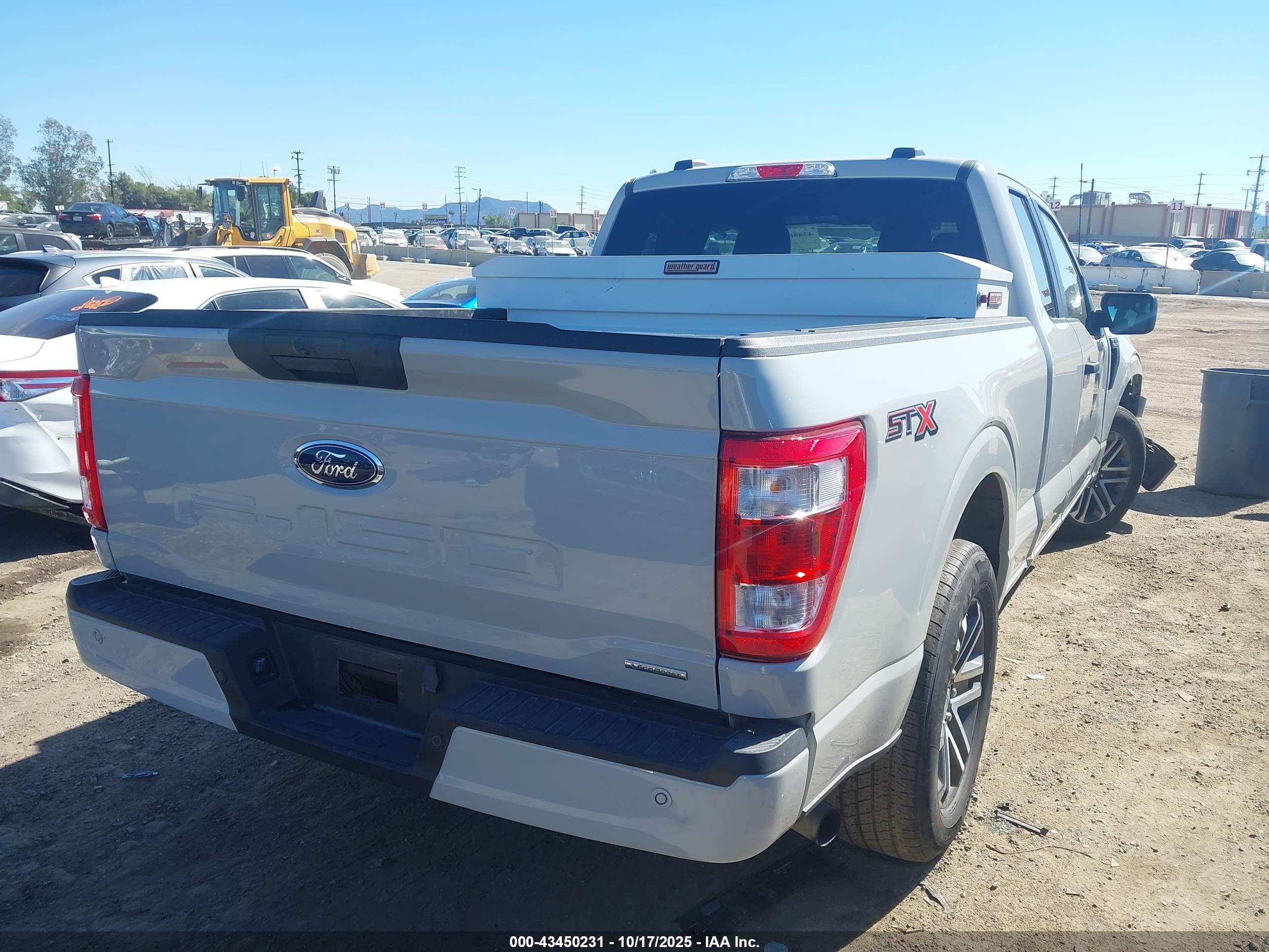 FORD F-150 image 4